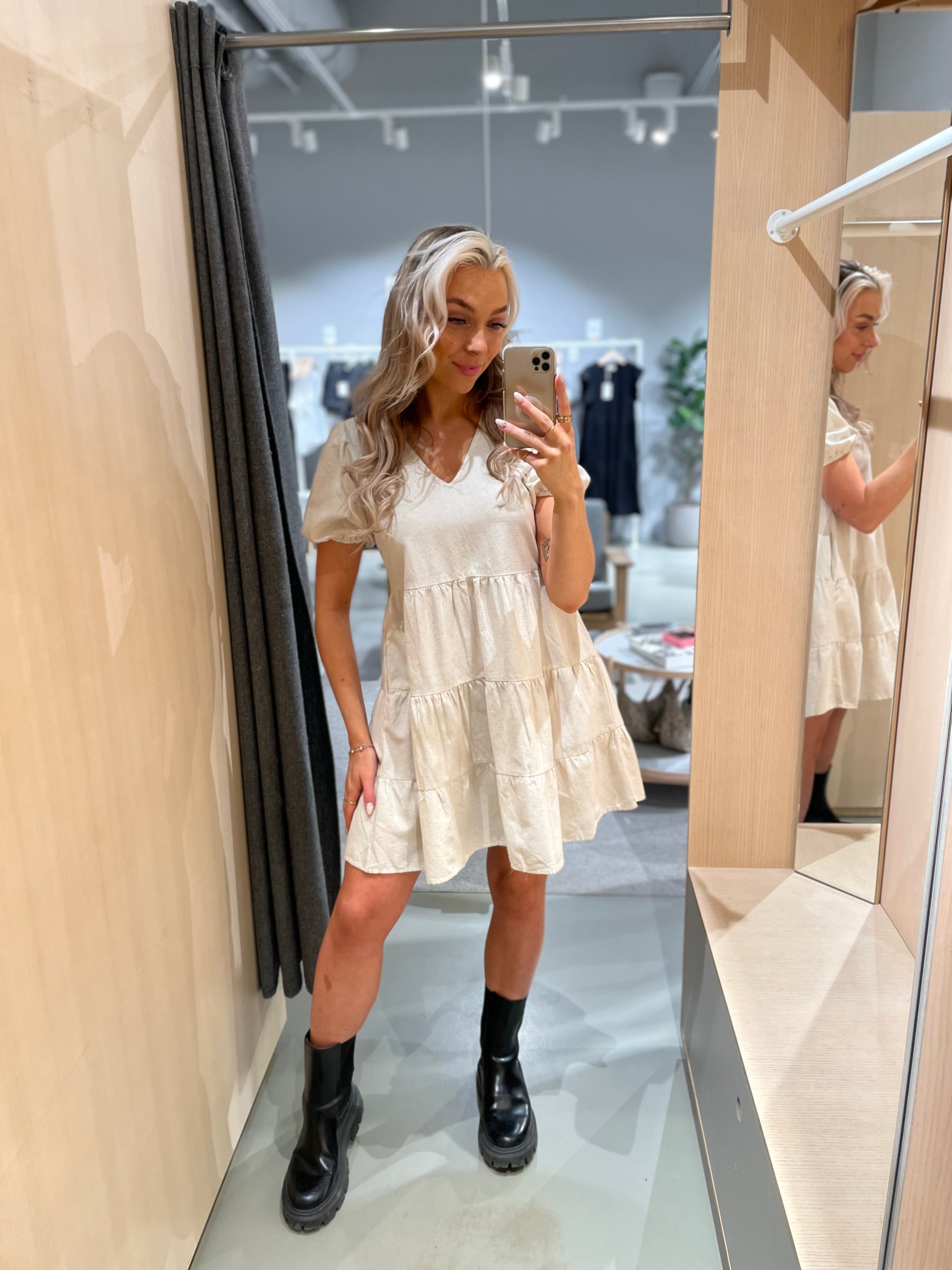 VIPRISILLA Short Dress - Super Light Natural Melan