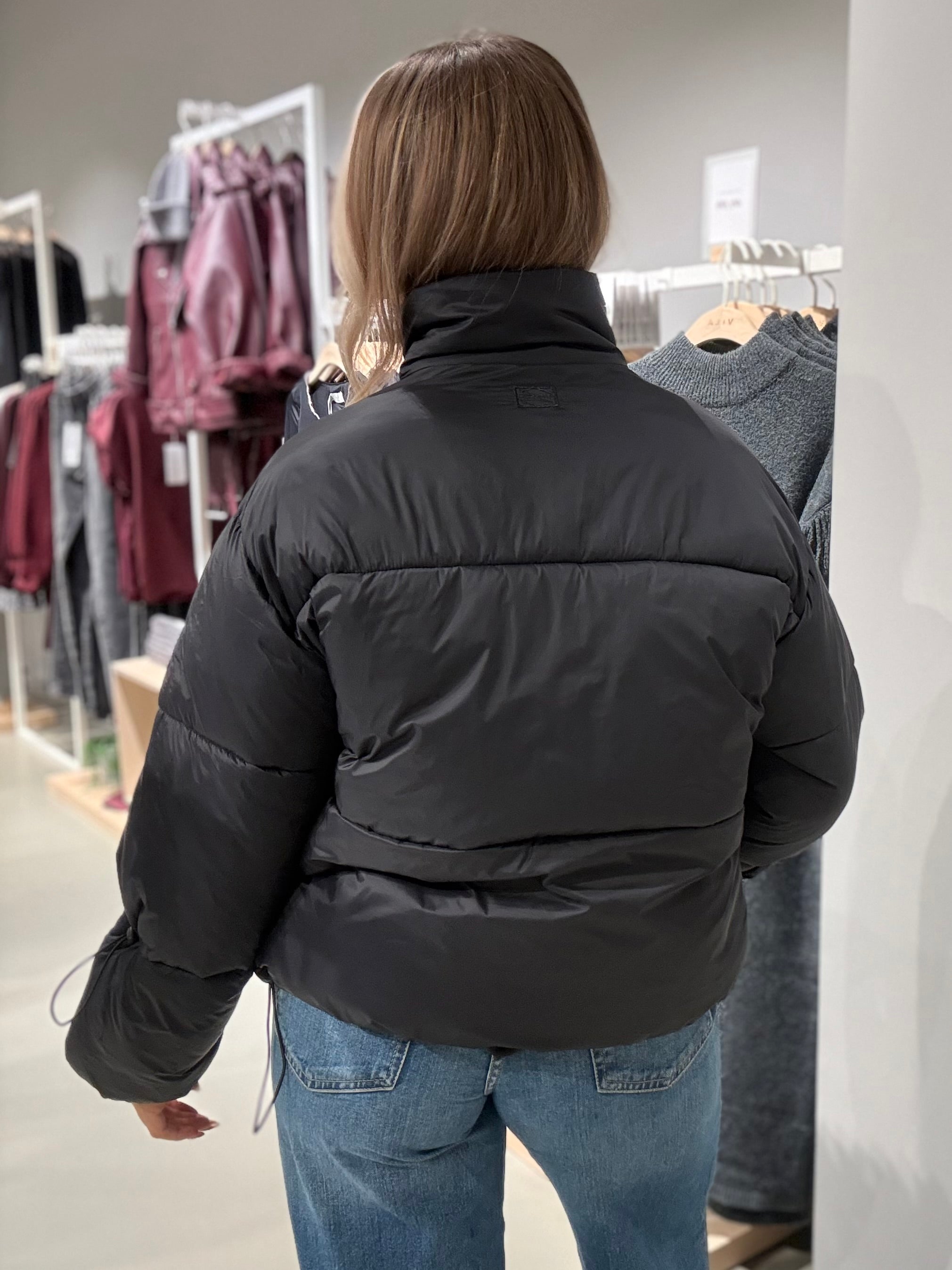 NMALLIE Puffer Jacket - Black