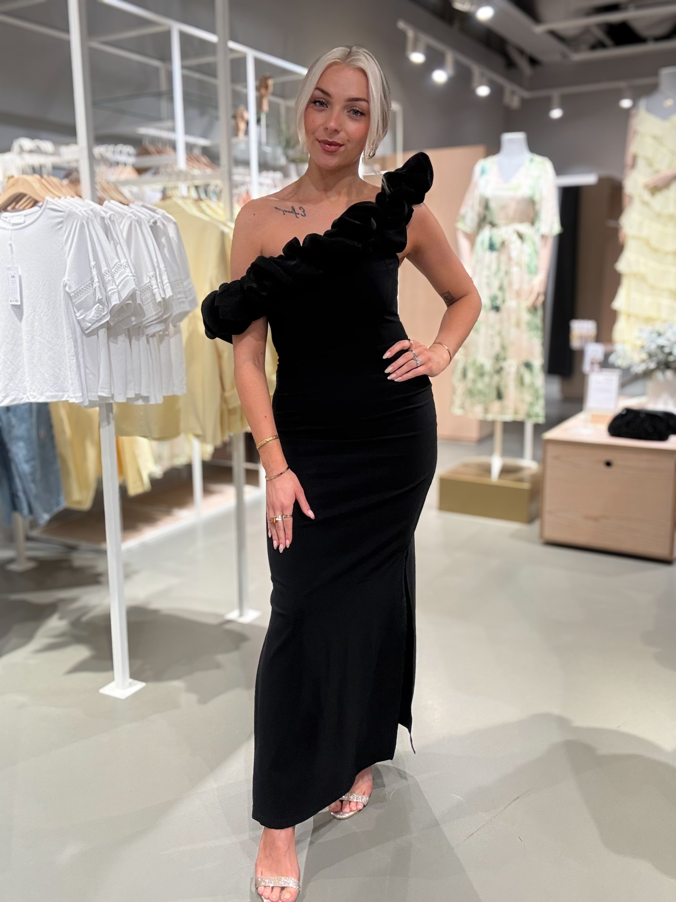 OBJEYA Long Dress - Black