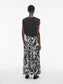 model_shot-back