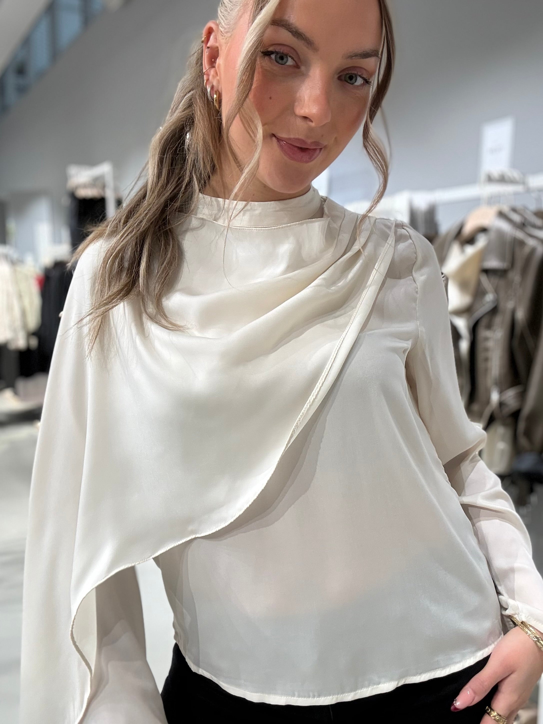 VININAE Top - Birch