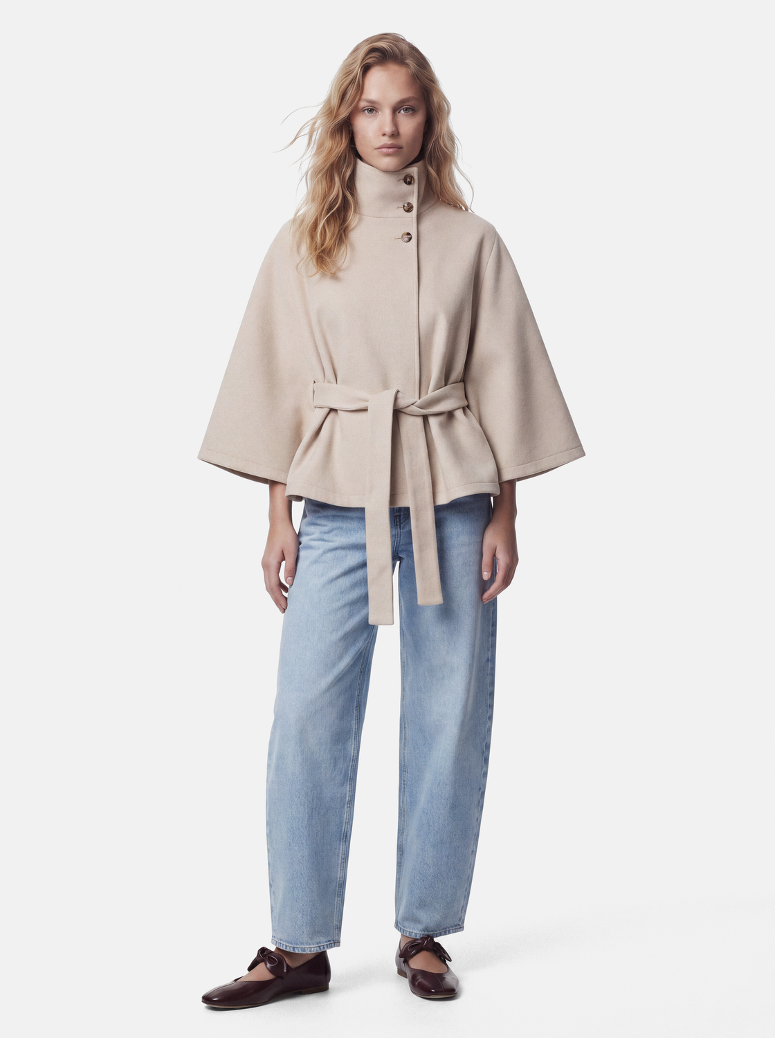 model_shot-front_full