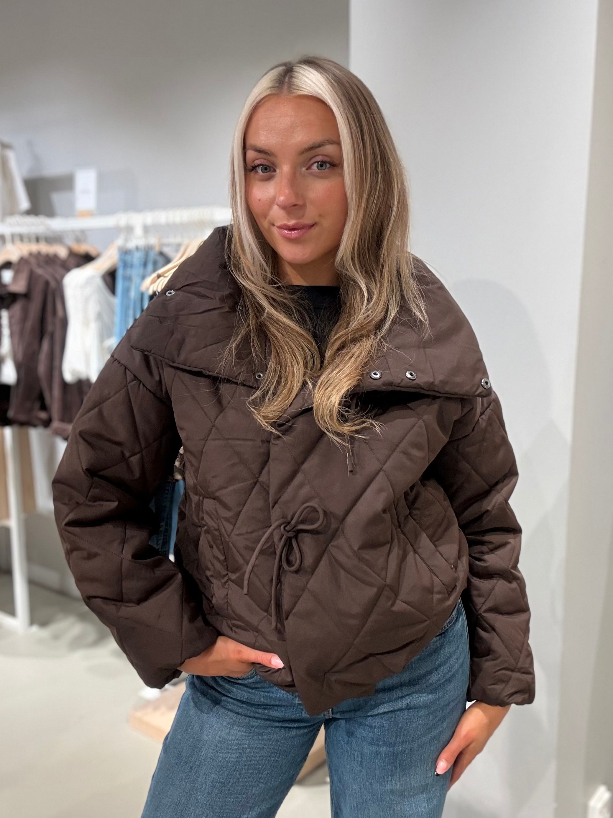 VIBUMBLE Jacket - Coffee Bean