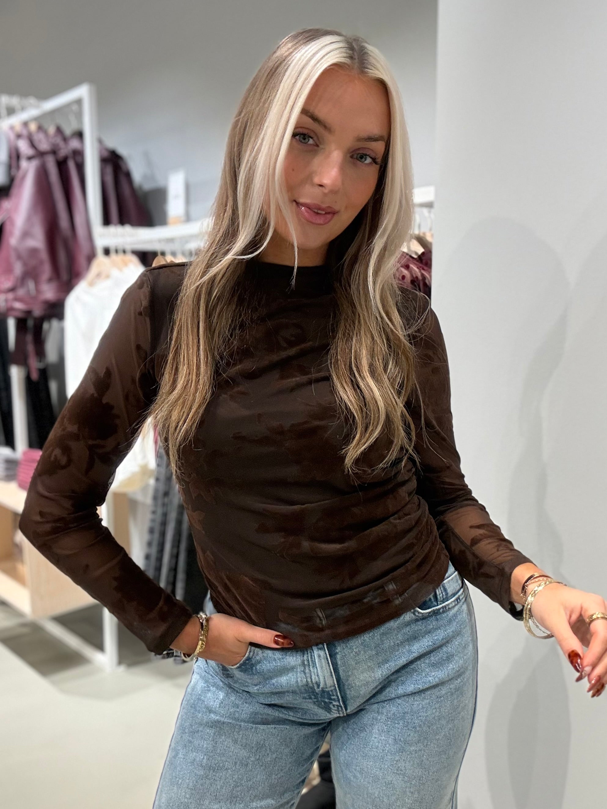 VIRIKKE Top - Coffee Bean
