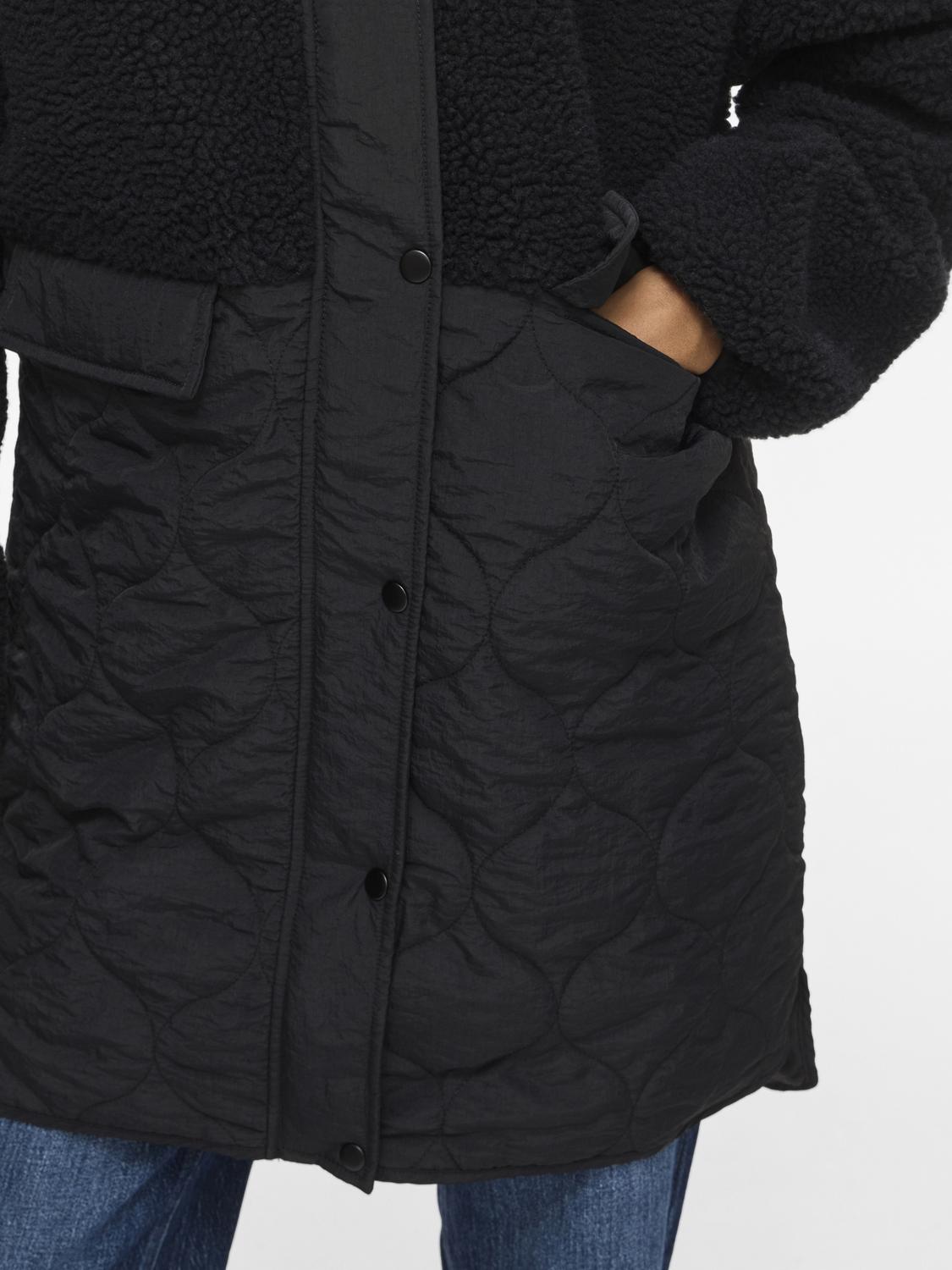 model_shot-detail