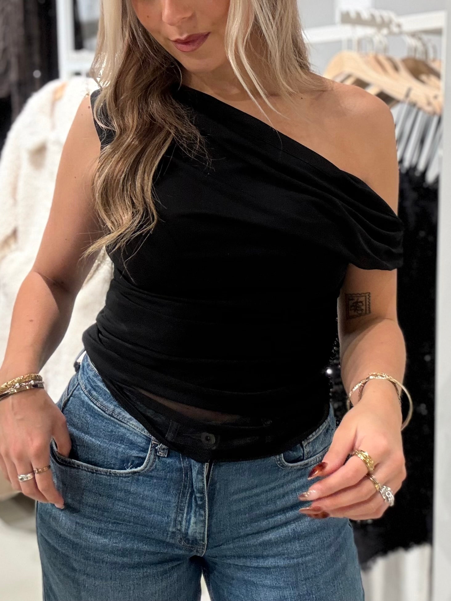 VISAYA Top - Black Beauty