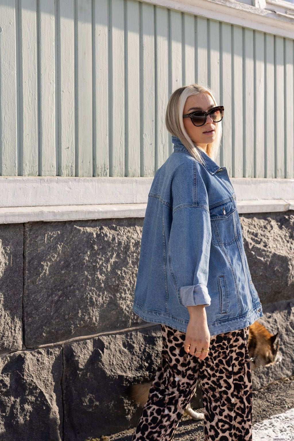 VIKIRA Jacket - Light Blue Denim
