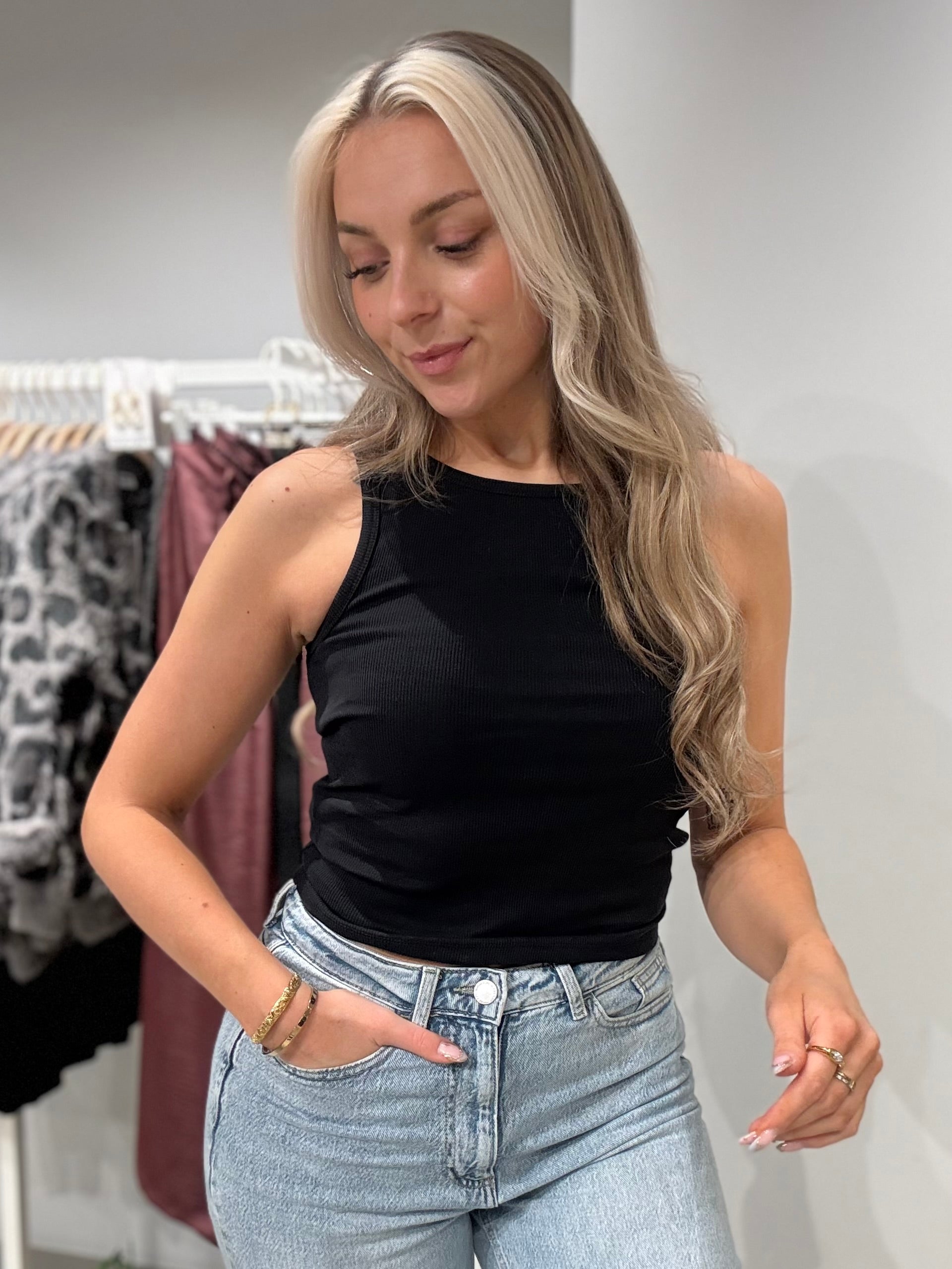 NMMAYA Tank-Top - Black