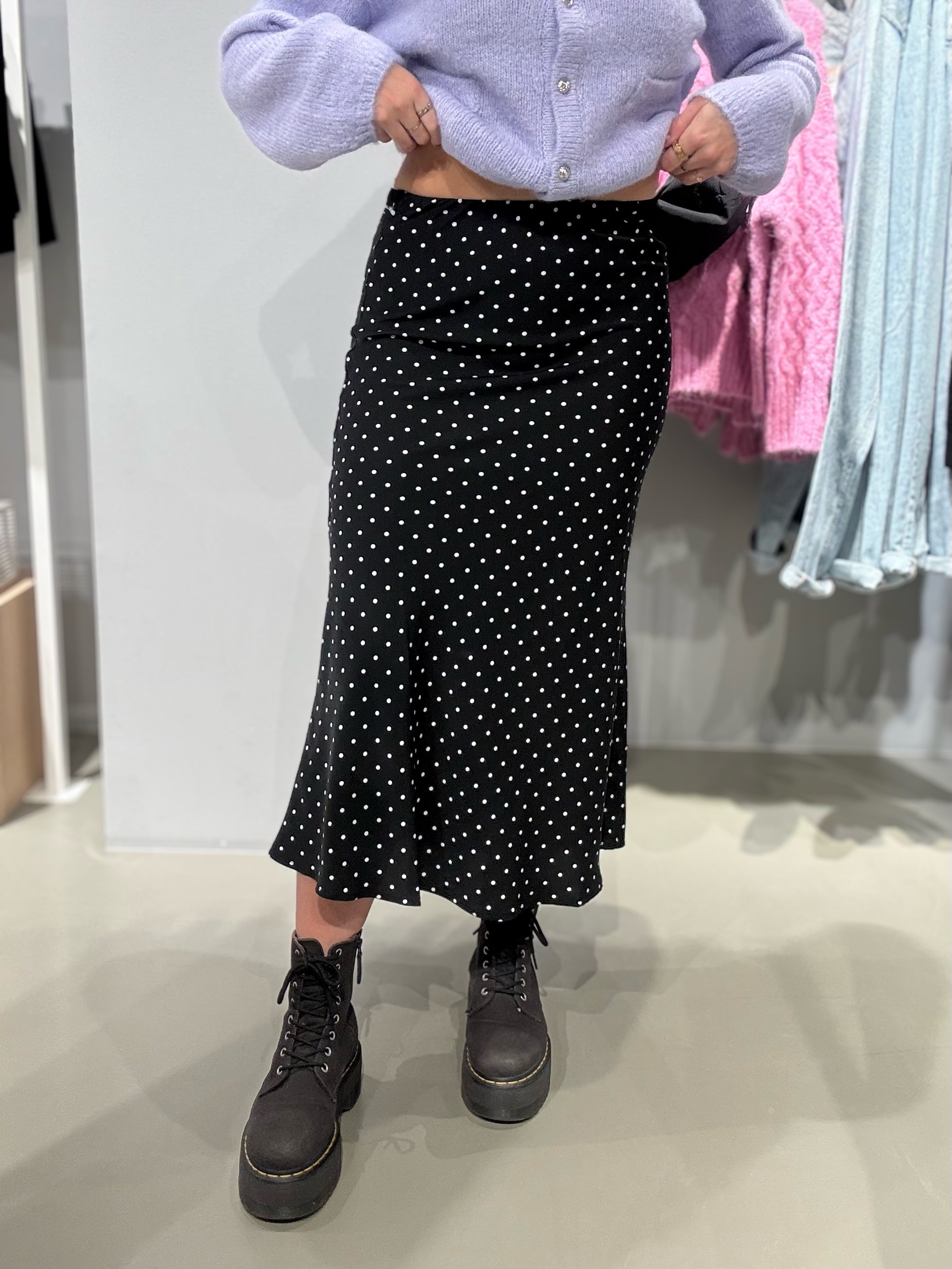 PCFRANAN Midi Skirt - Black