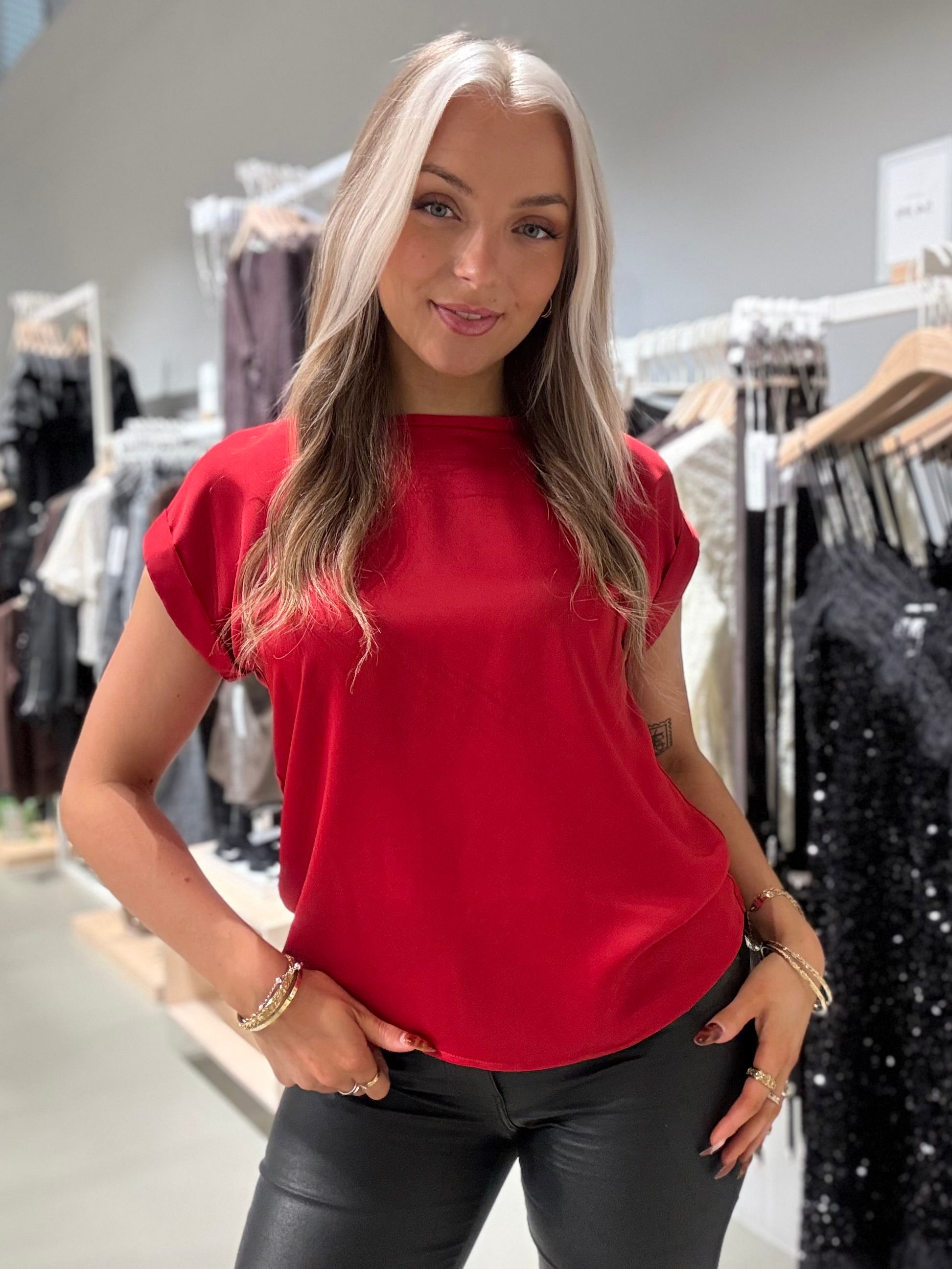 VIELLETTE Top - Savvy Red