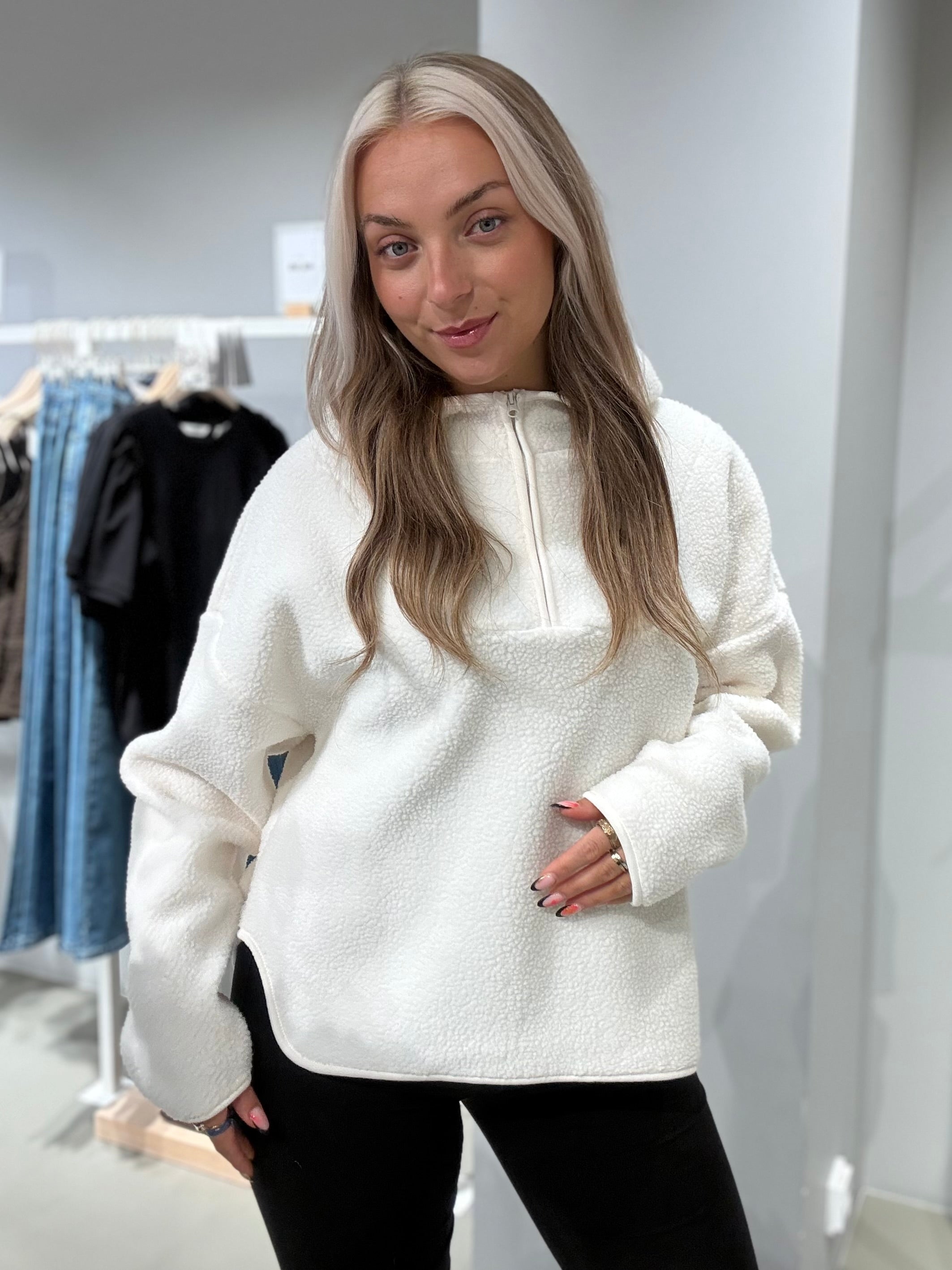 NMCOZY Sweatshirt - Eggnog