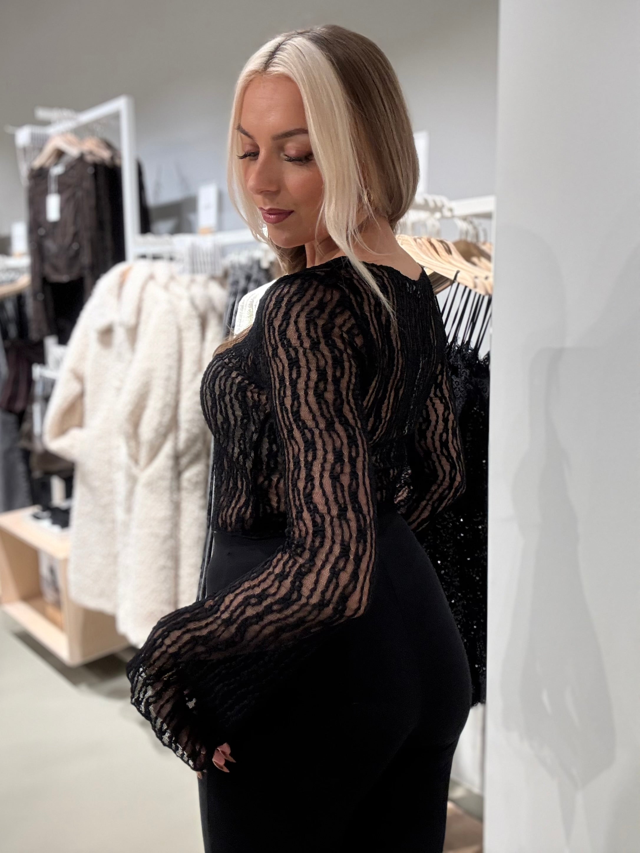 NMEMMA Top - Black