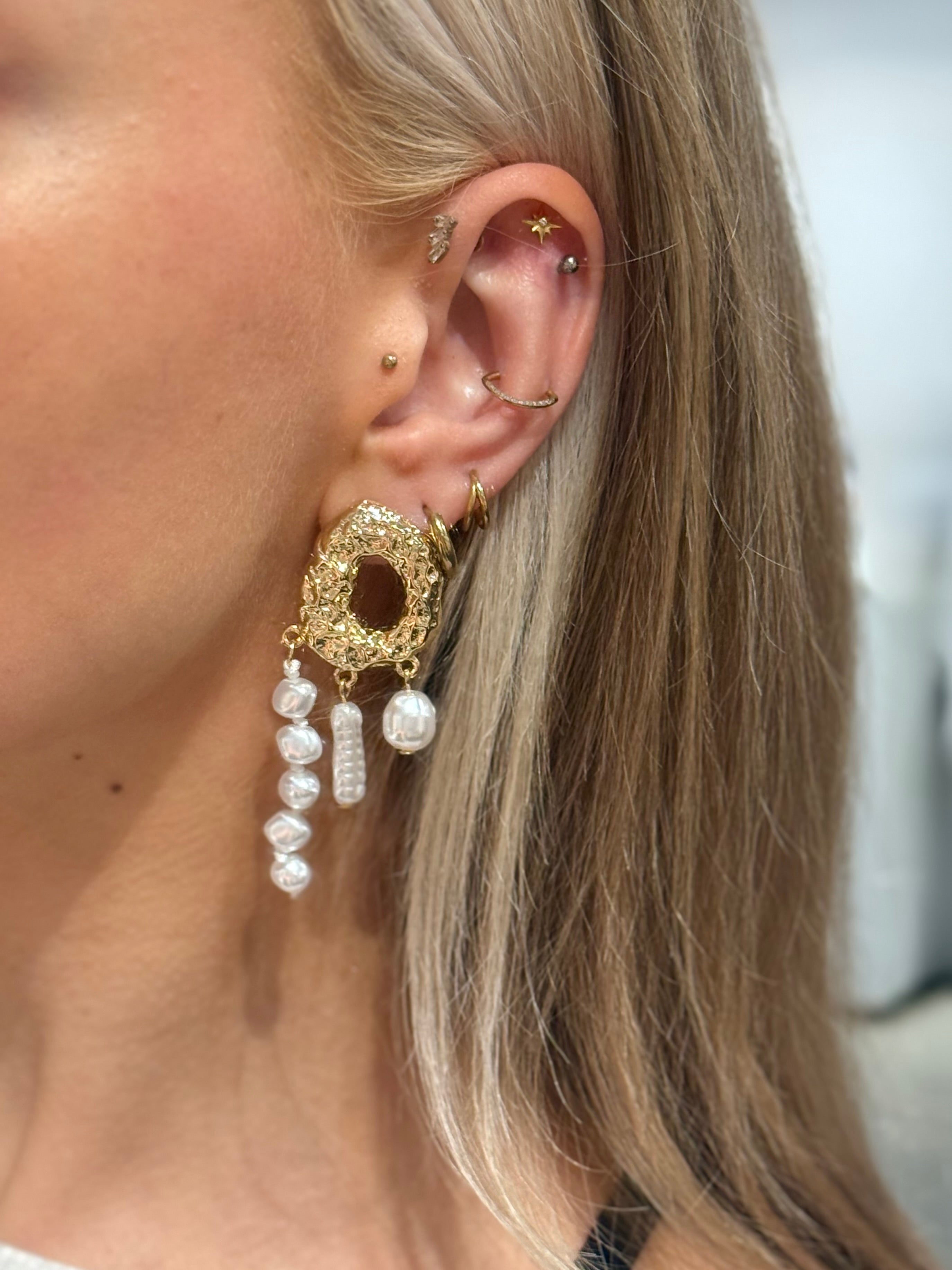 PCADRIANNA Earrings - Gold Colour