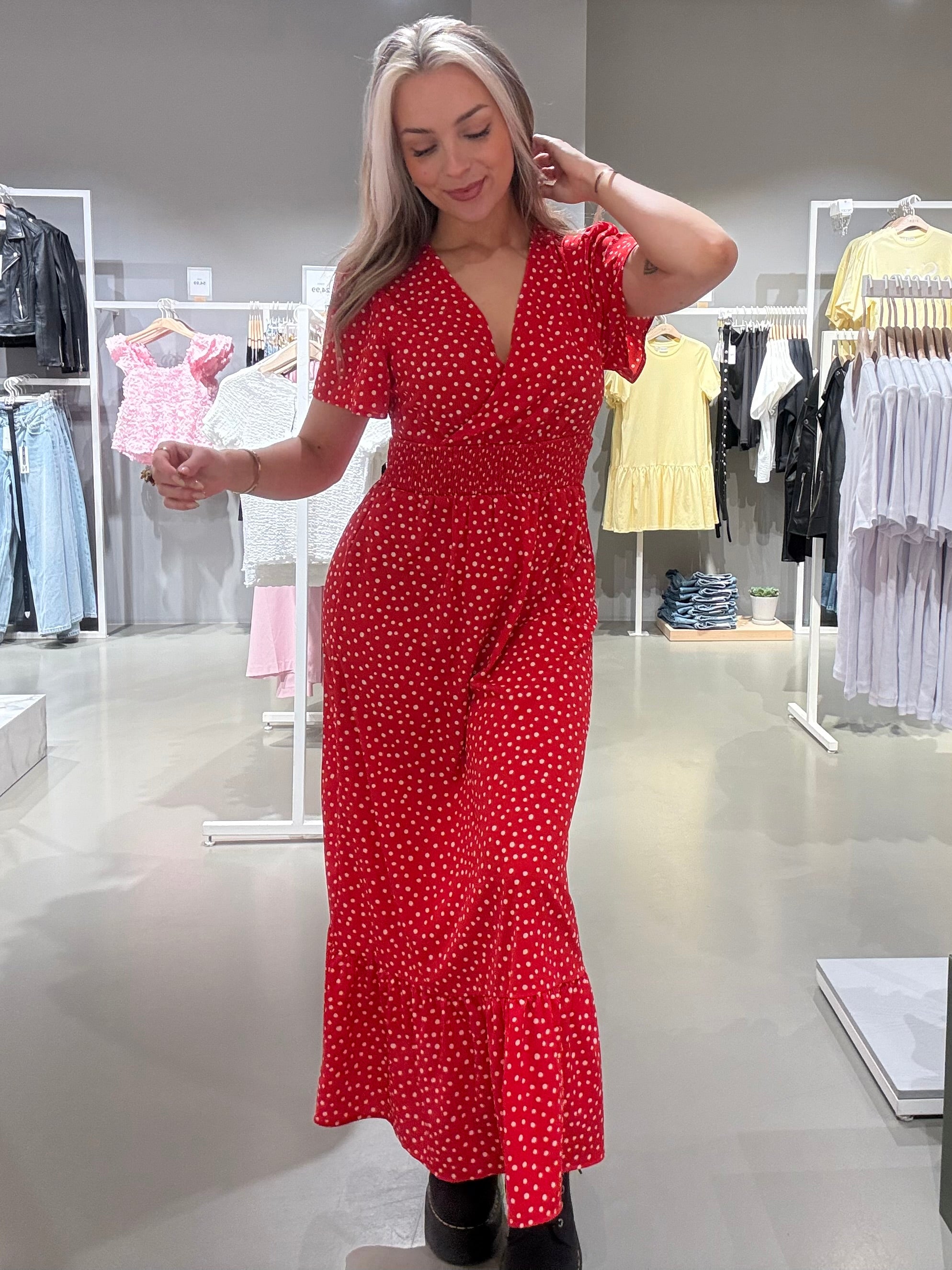 VIMATHILDE Midi Dress - Mars Red