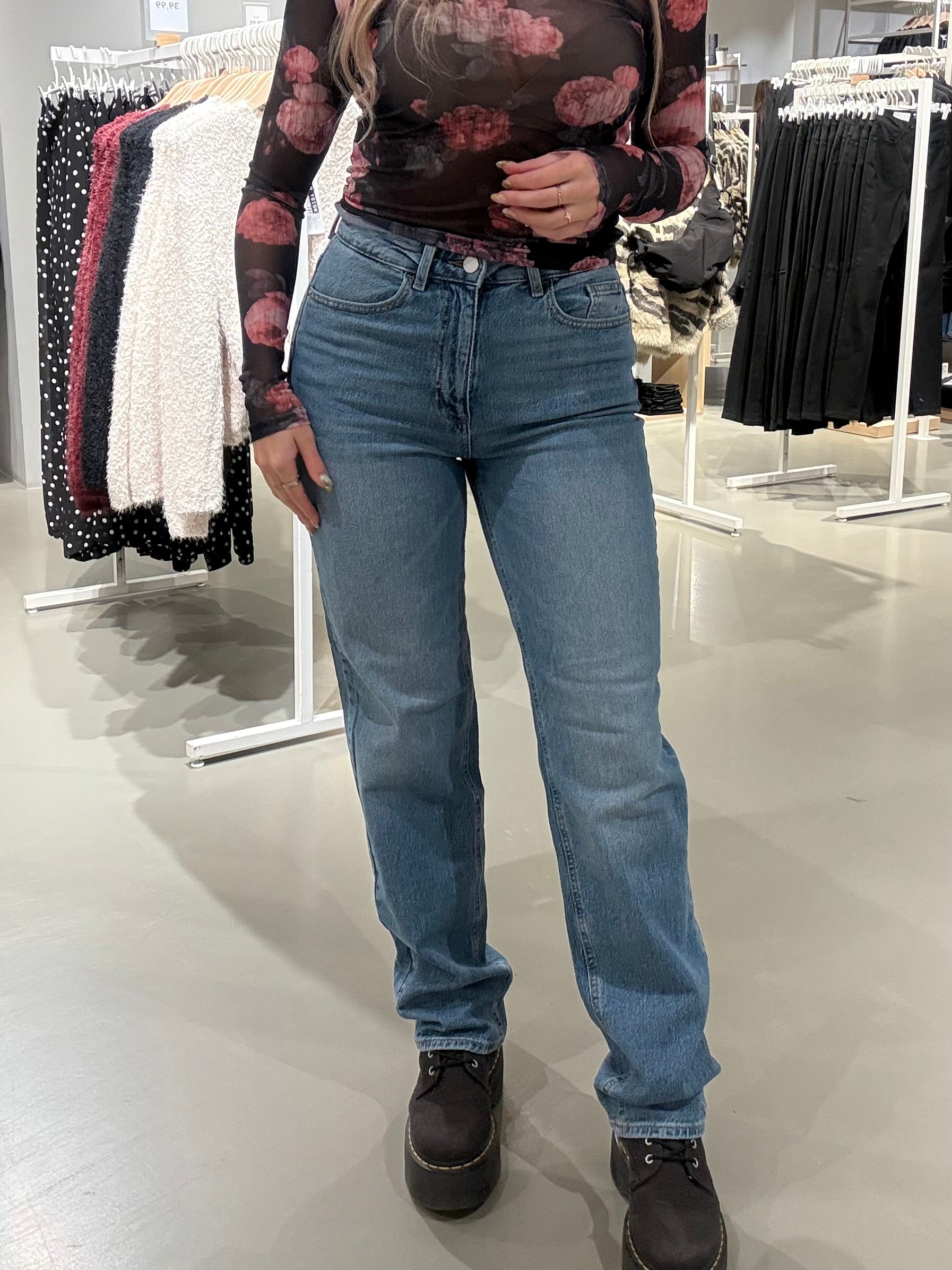 VIKELLY Jeans - Medium Blue Denim