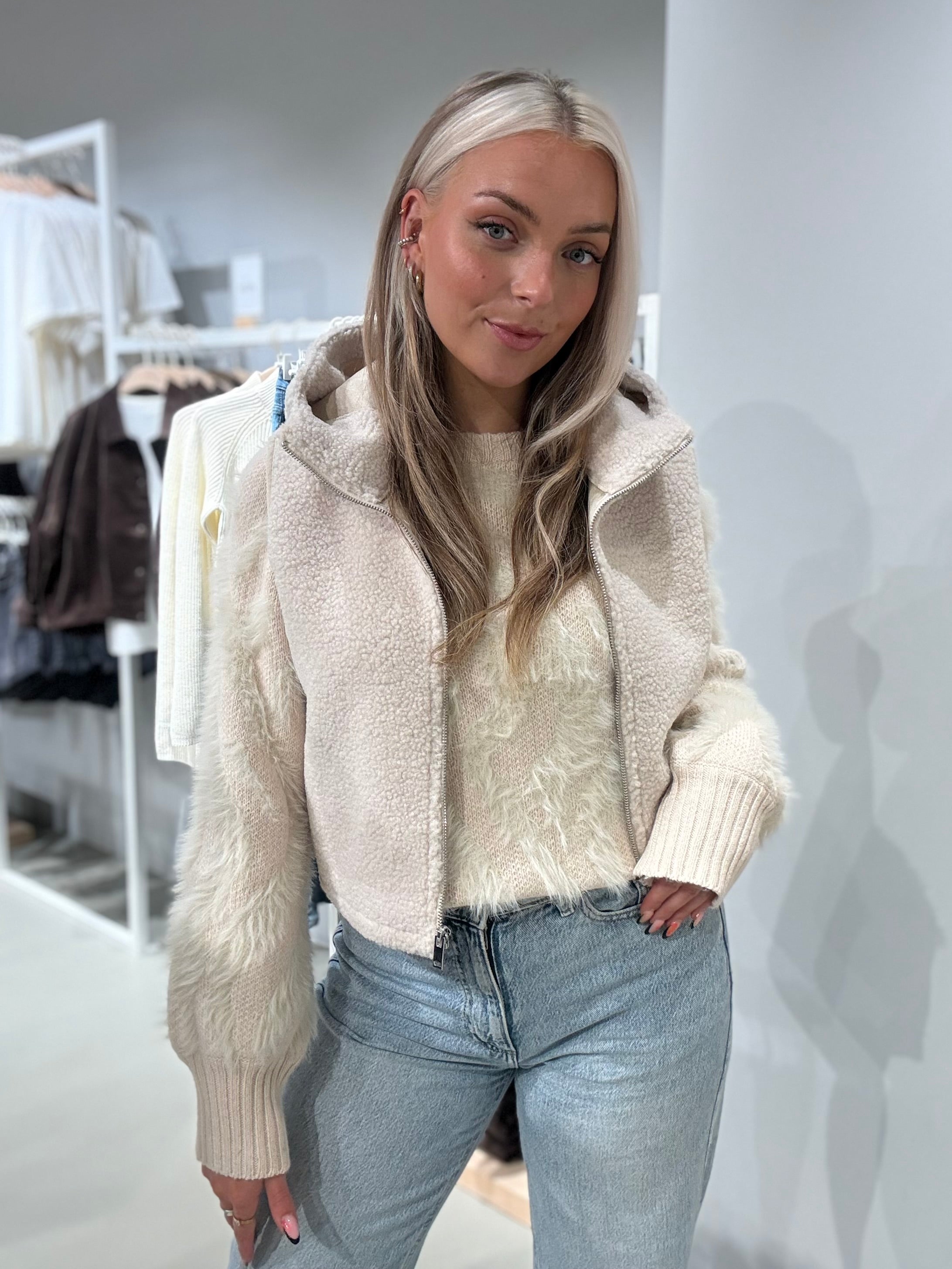 VIRIDA Poncho - Birch