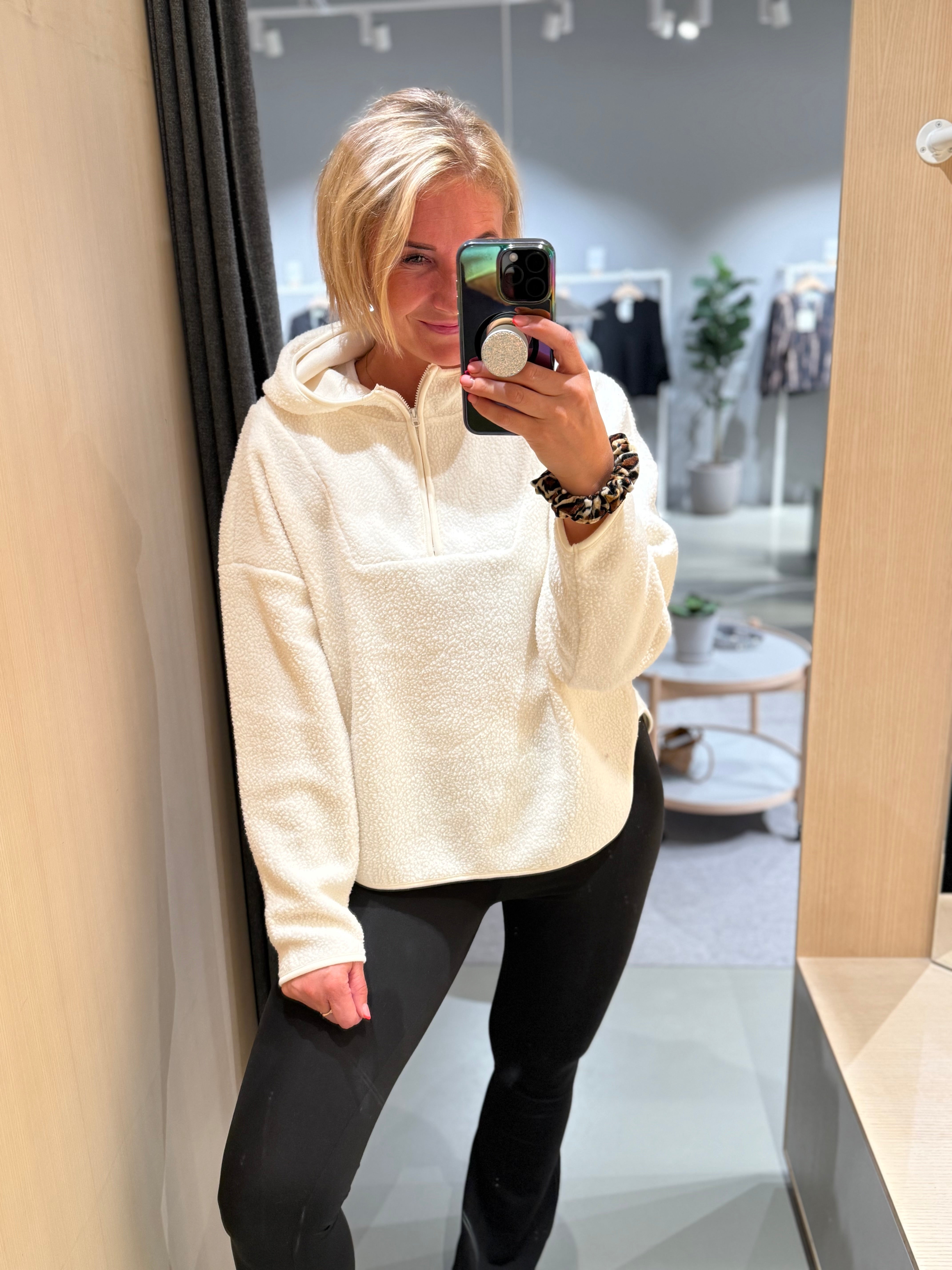 NMCOZY Sweatshirt - Eggnog