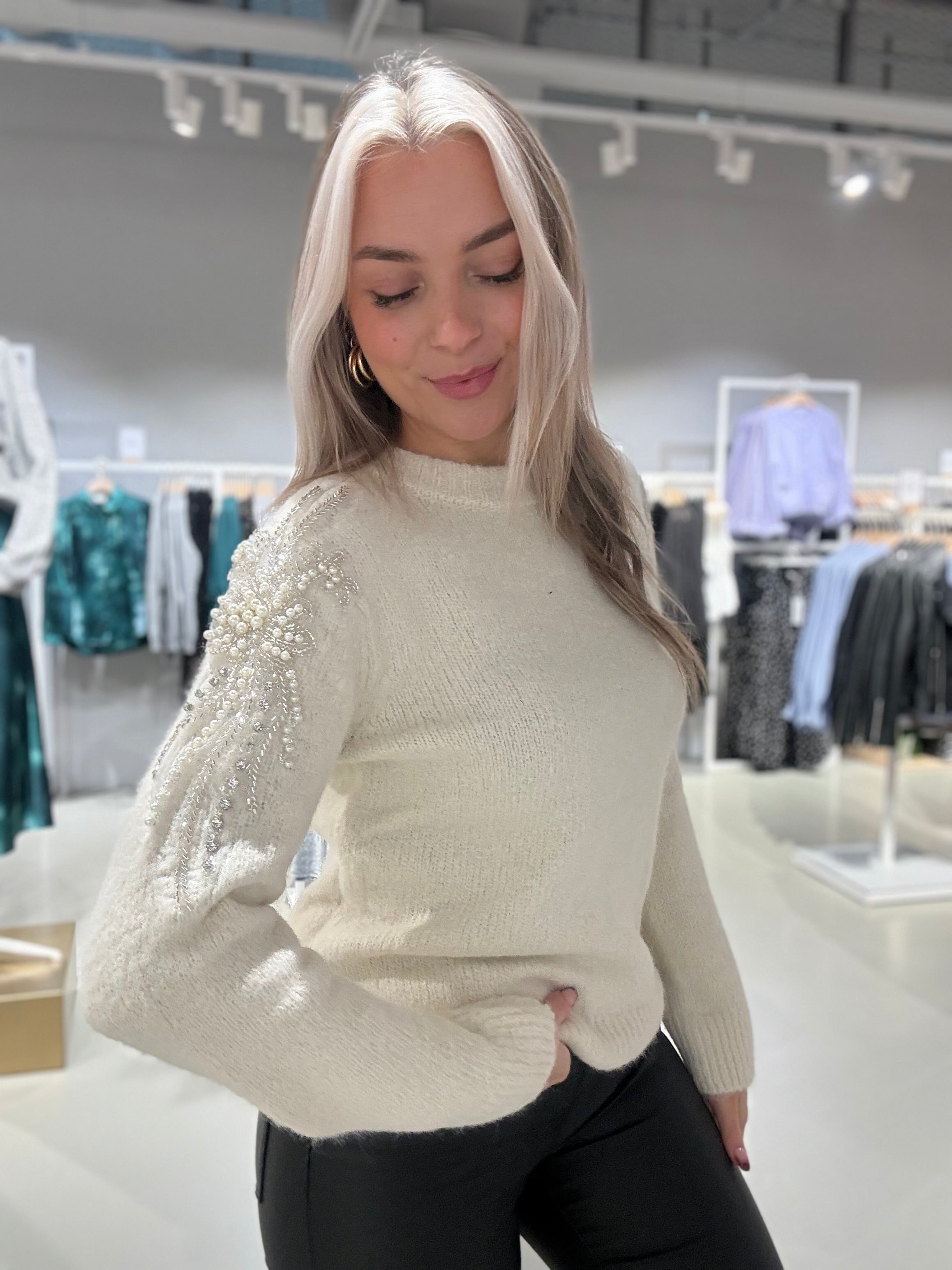 OBJSALIKA Pullover - White Sand