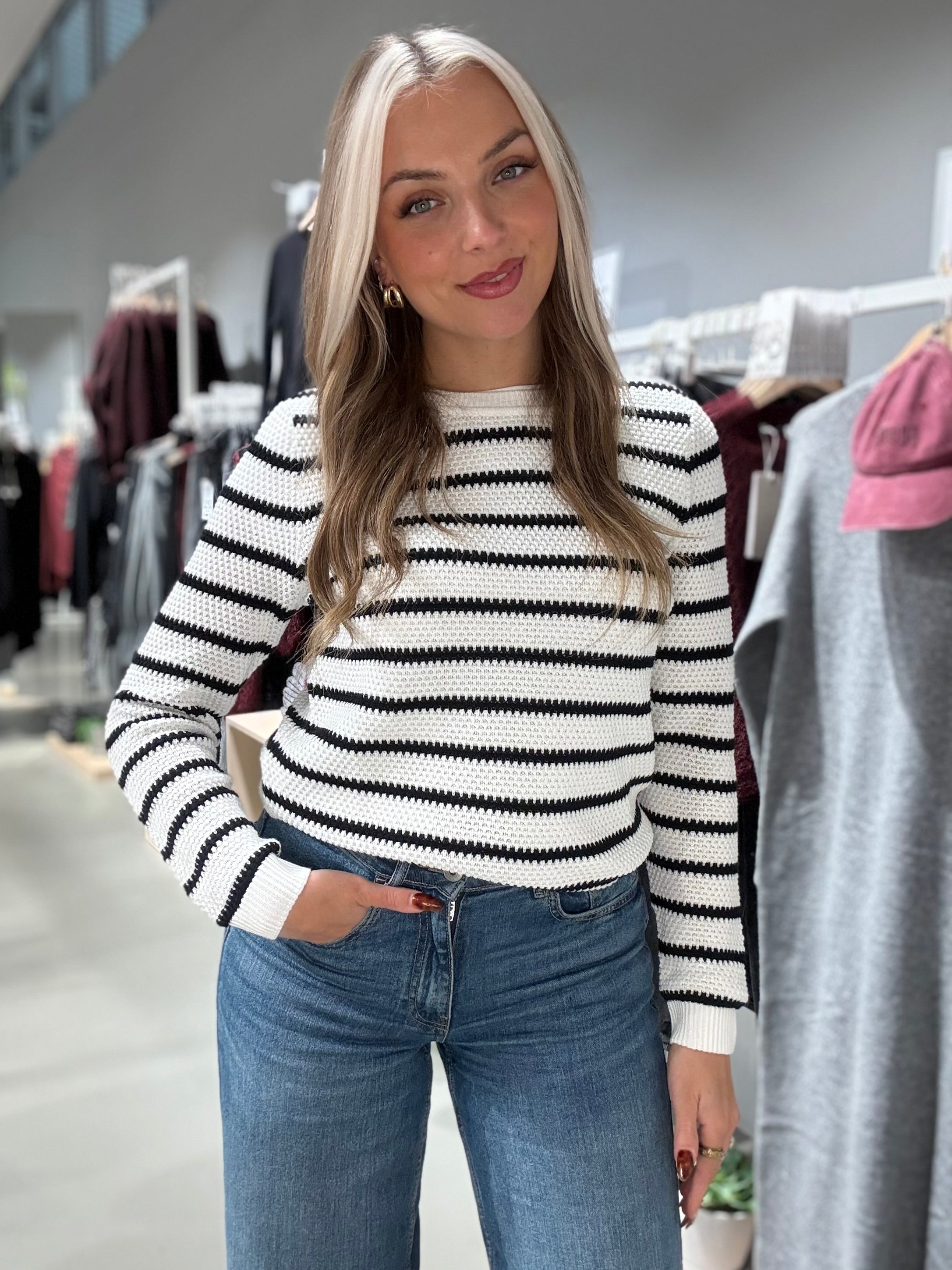 VIDALO Pullover - White Alyssum