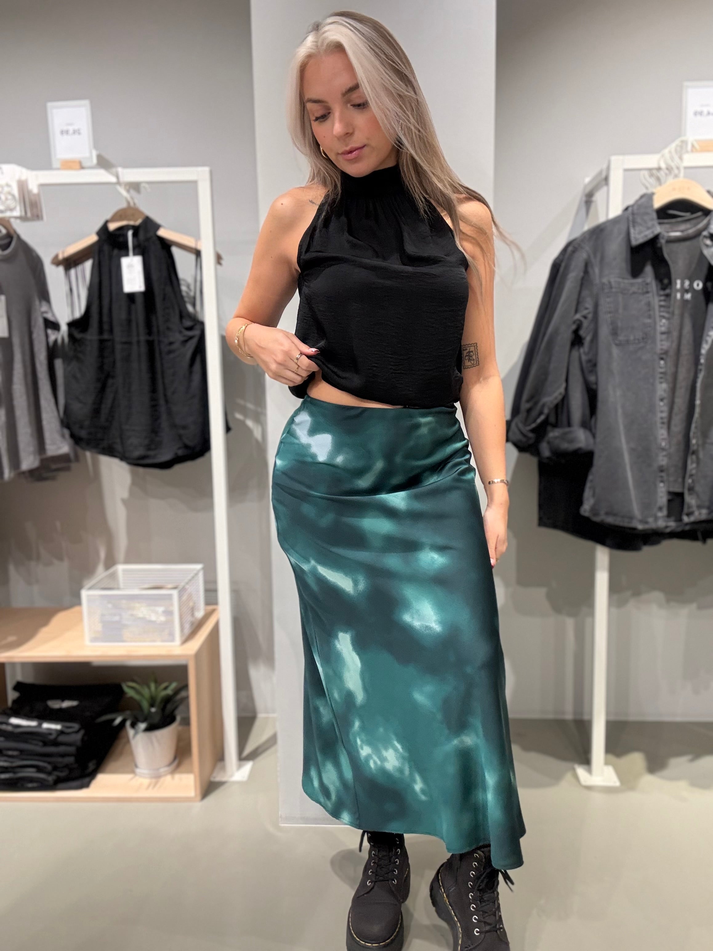 VIELLETTE Midi Skirt - Ponderosa Pine