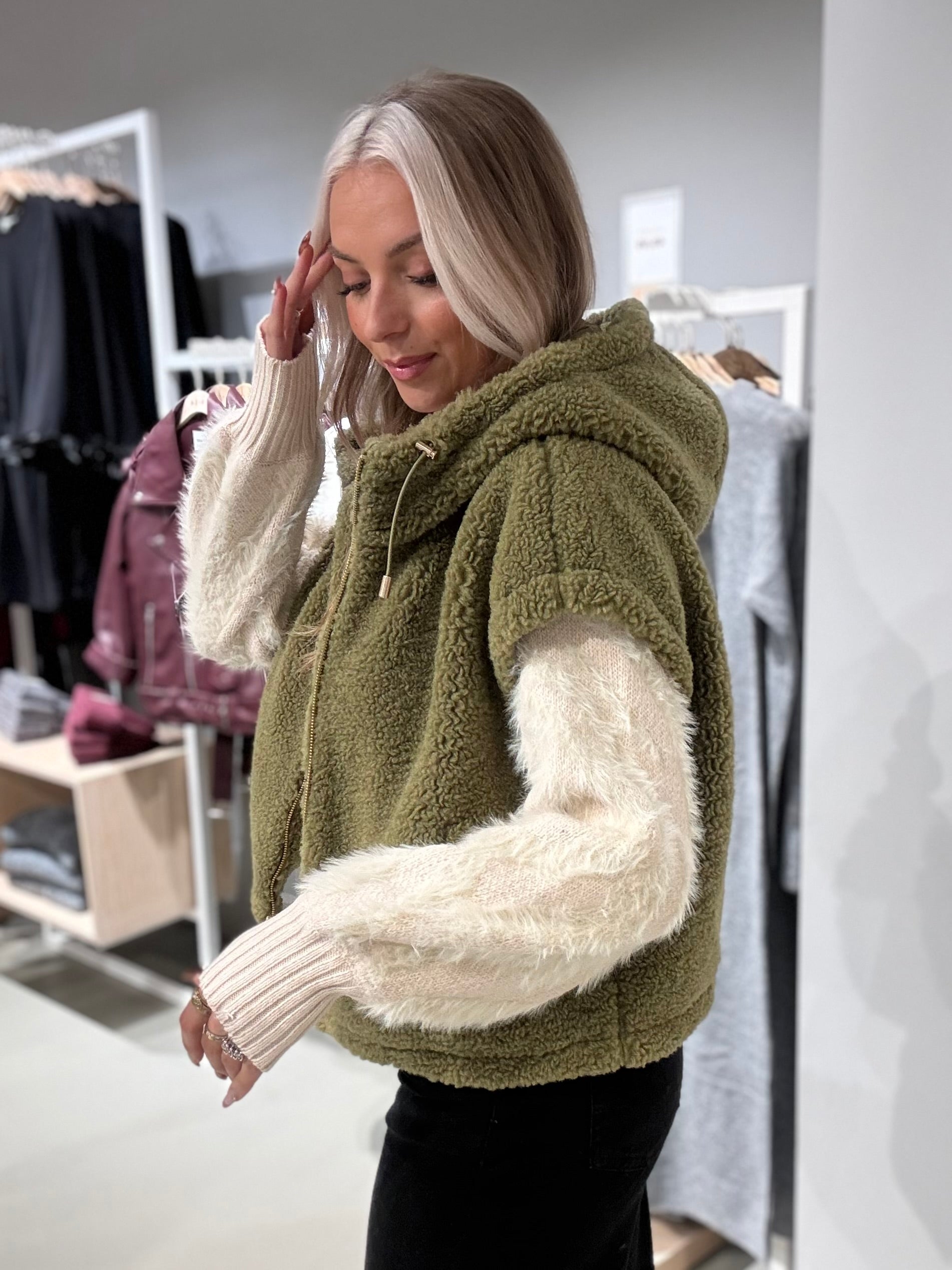 VISOKO Jacket - Martini Olive