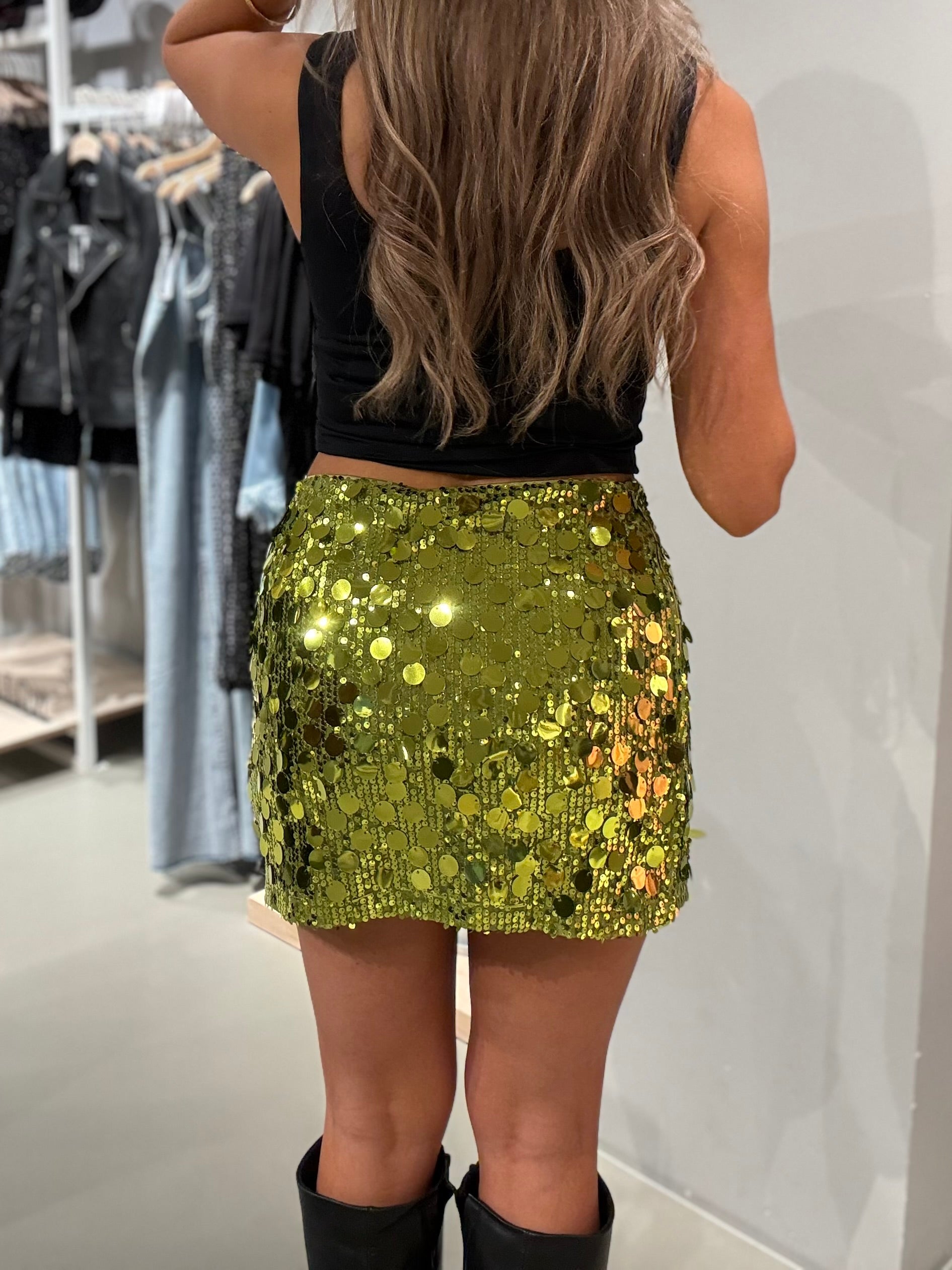 NMTAYLOR Short Skirt - Daiquiri Green