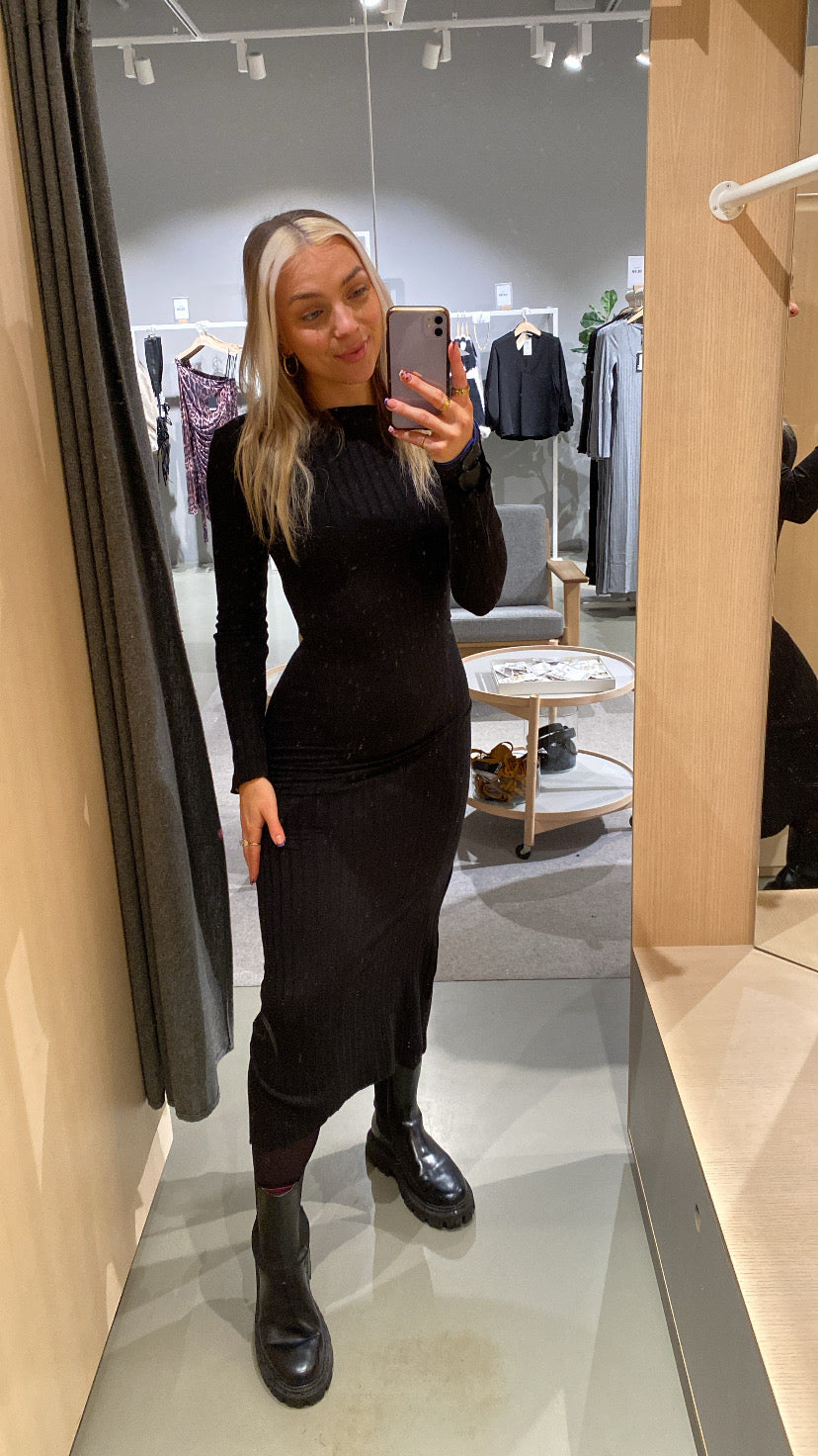 PCIRIS Long Dress - Black