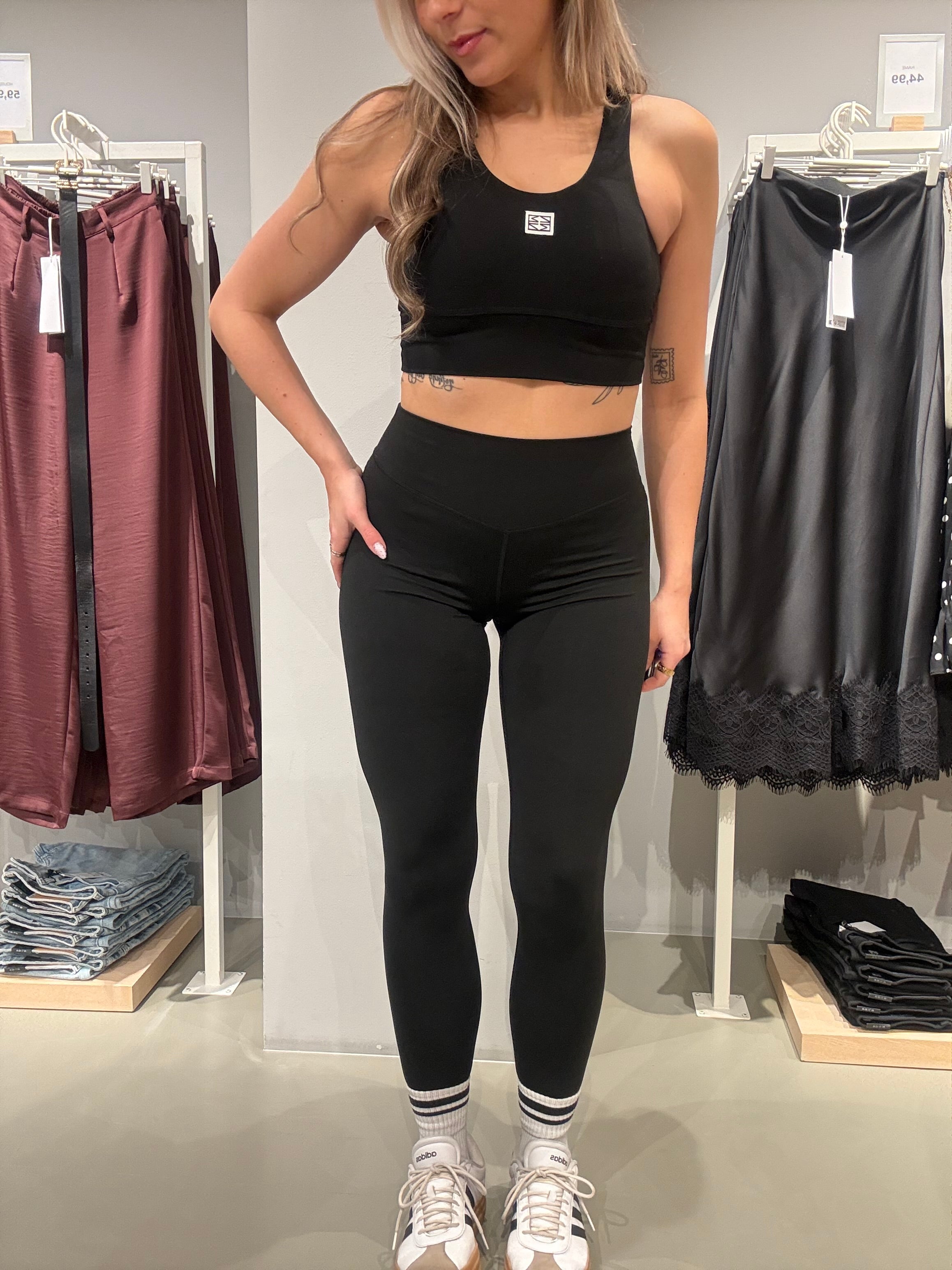 NMCARLIE Trousers - Black