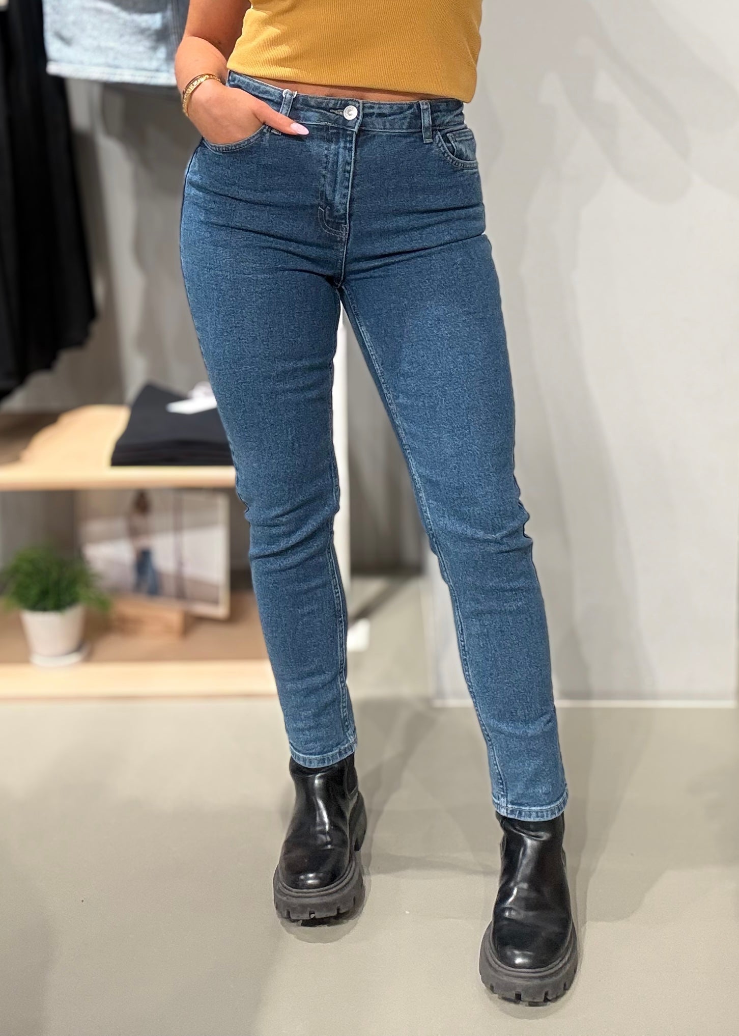 PCBELLA Jeans - Medium Blue Denim