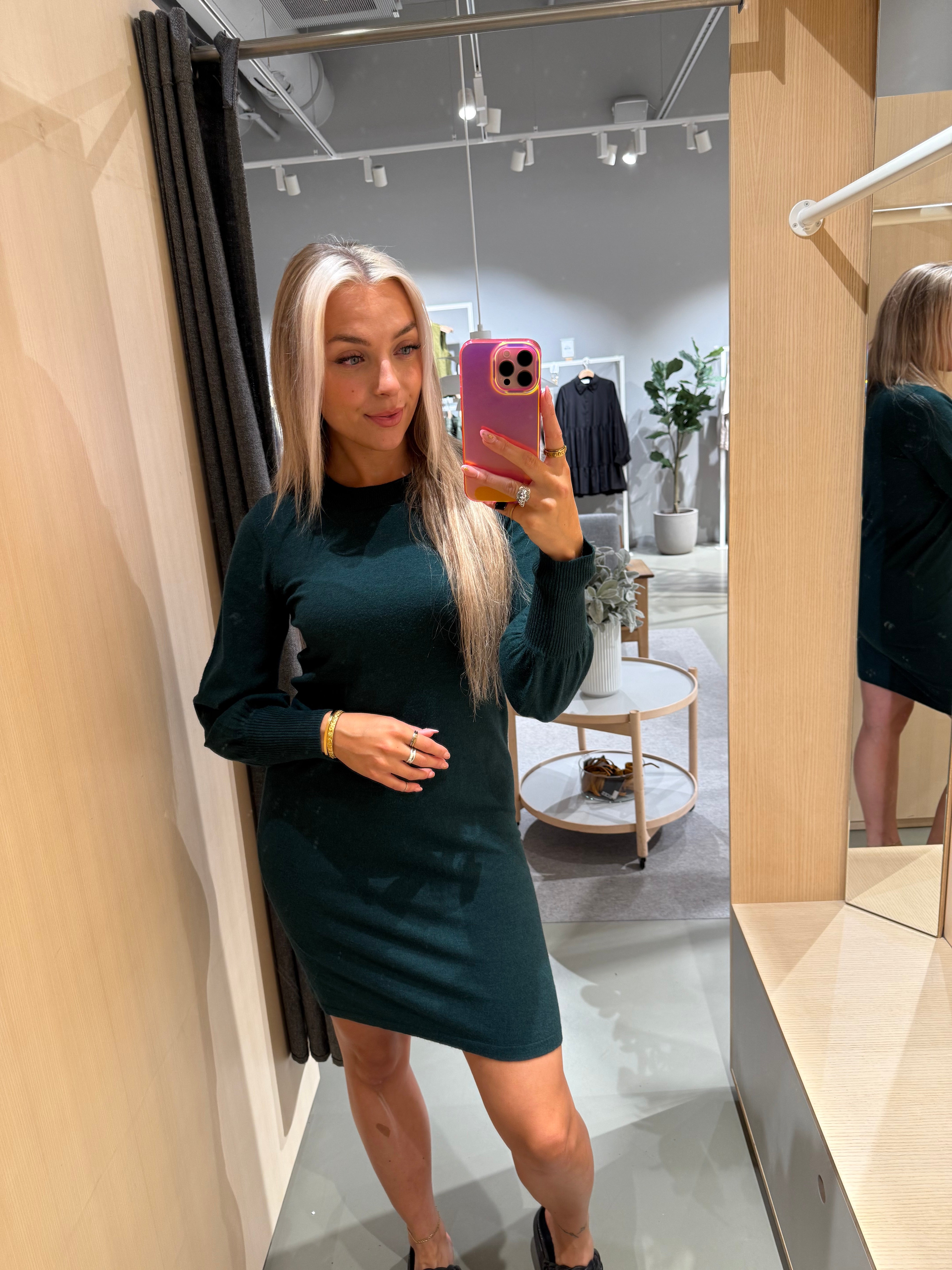 VIKERRY Midi Dress - Ponderosa Pine