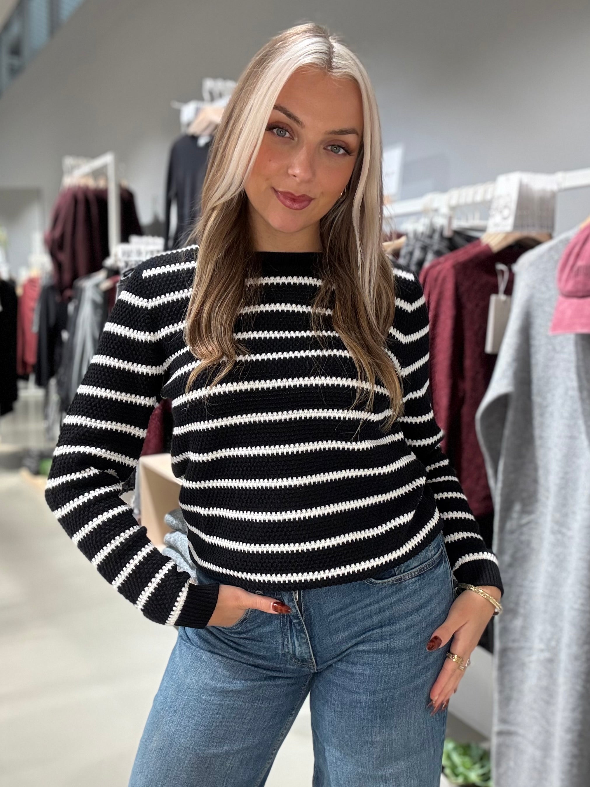 VIDALO Pullover - Black