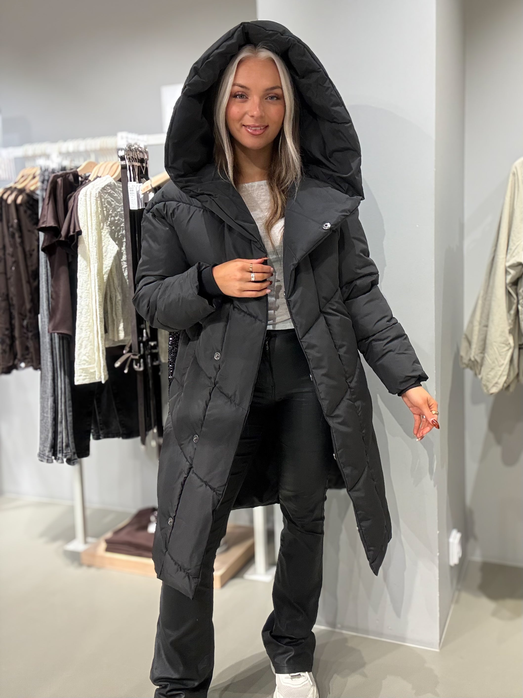 NMNEW Parka - Black