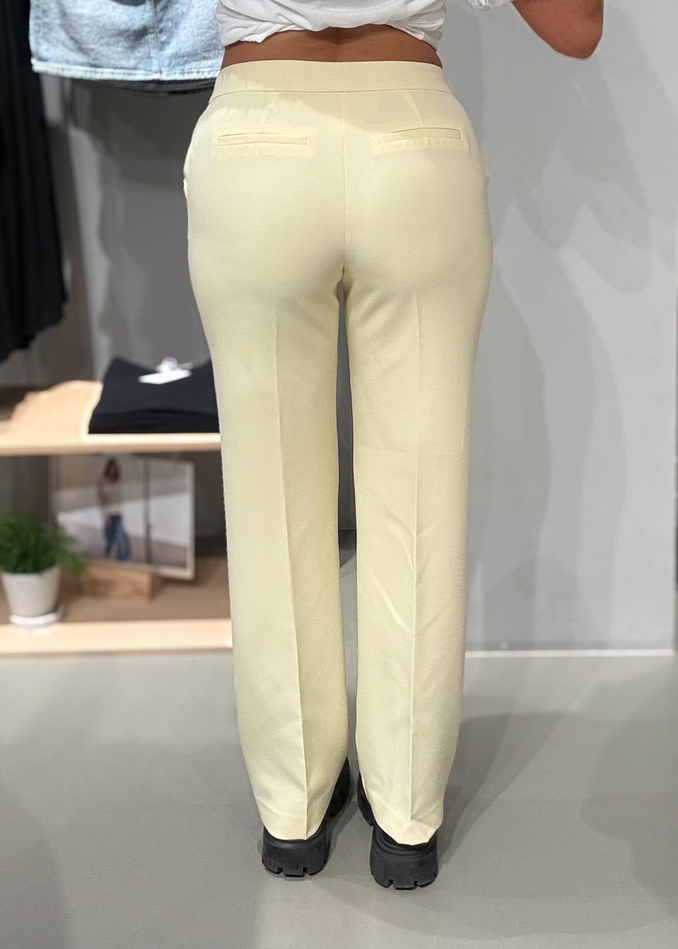 VIBLUME Tailored Trousers - Pastel Yellow
