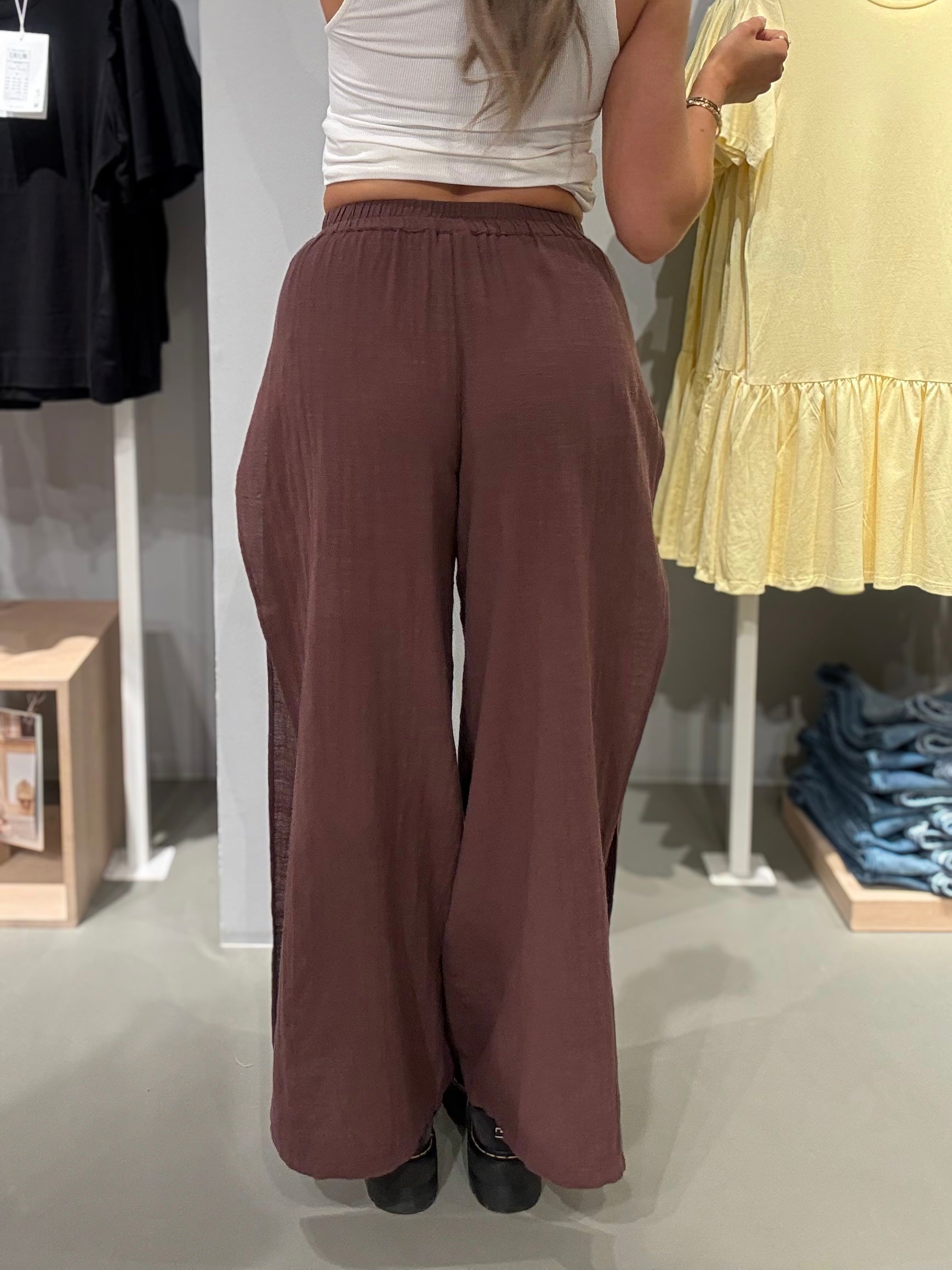 PCAGNES Trousers - Deep Mahogany