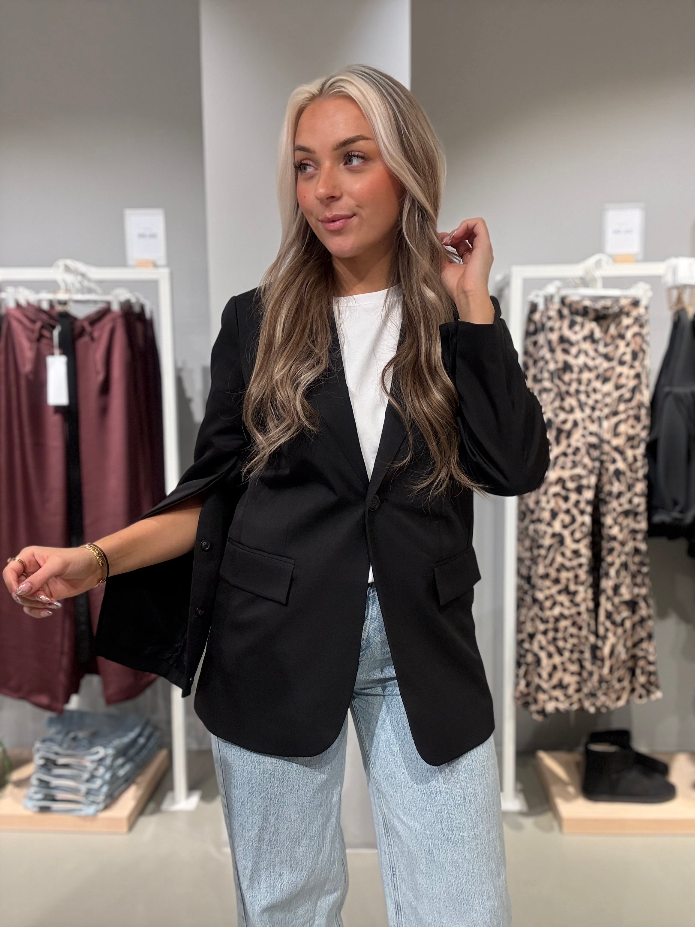 VIMOREJA Blazer - Black