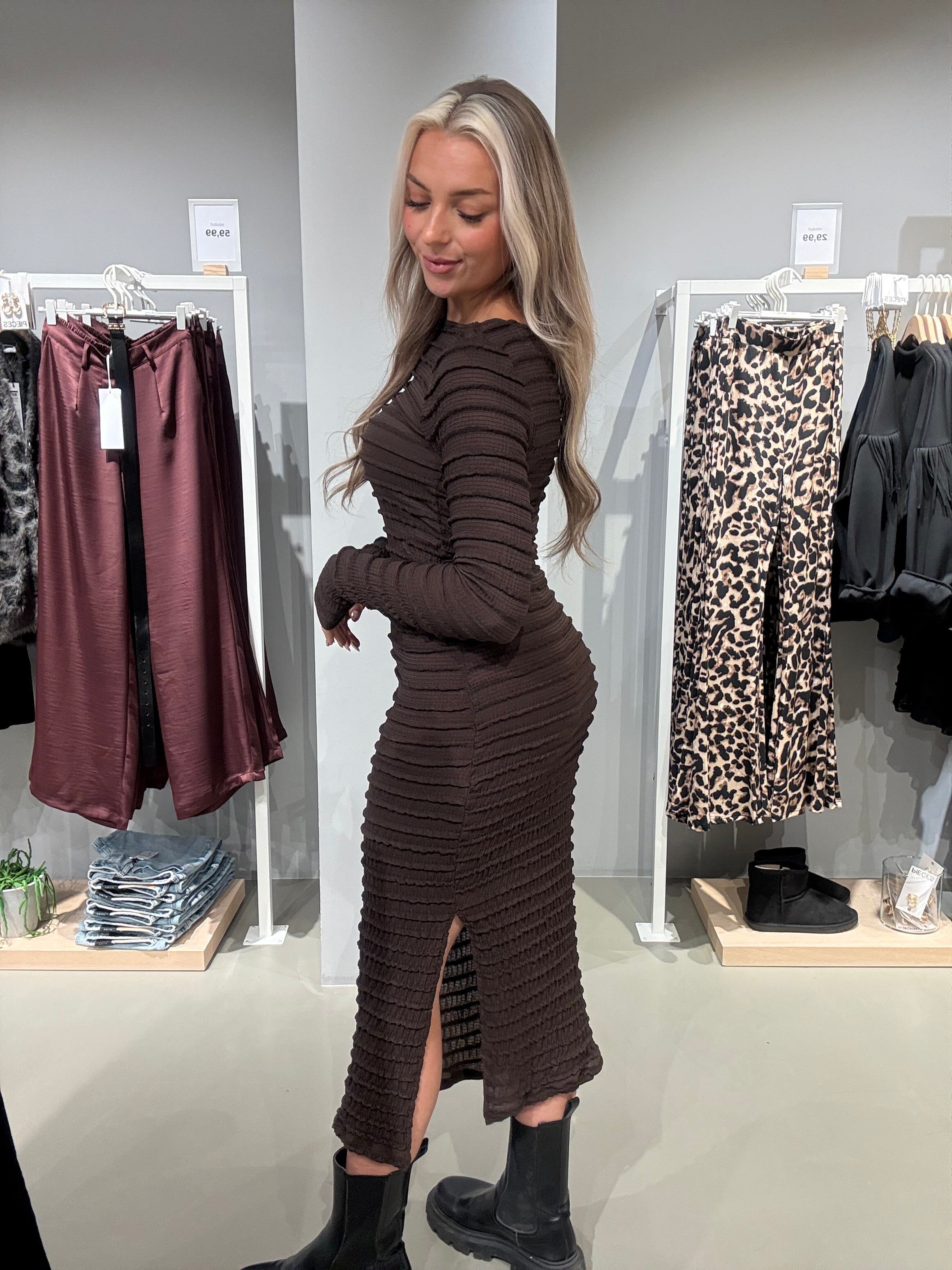 VILISABETH Midi Dress - Coffee Bean