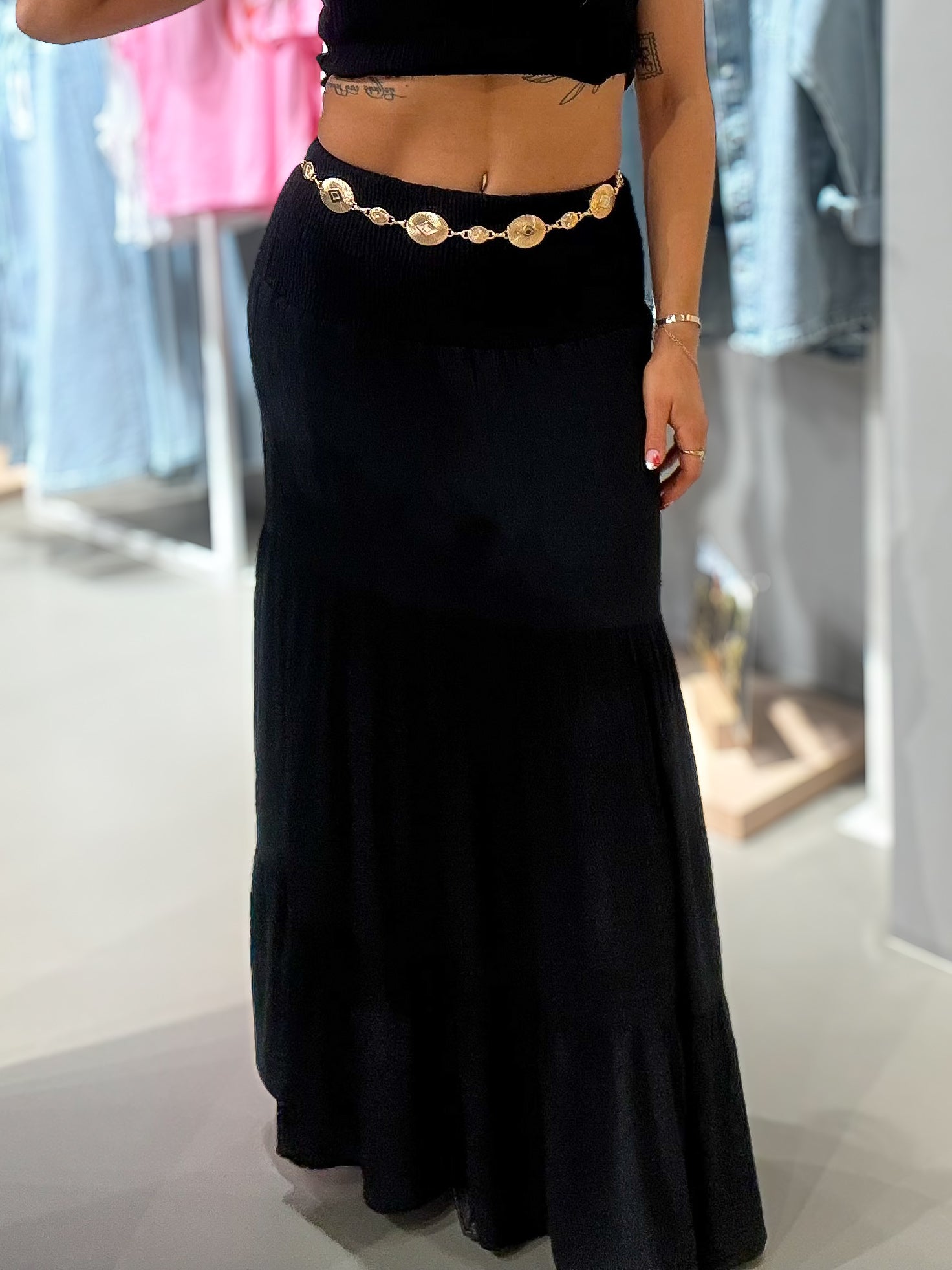 VINOVI Long Skirt - Black
