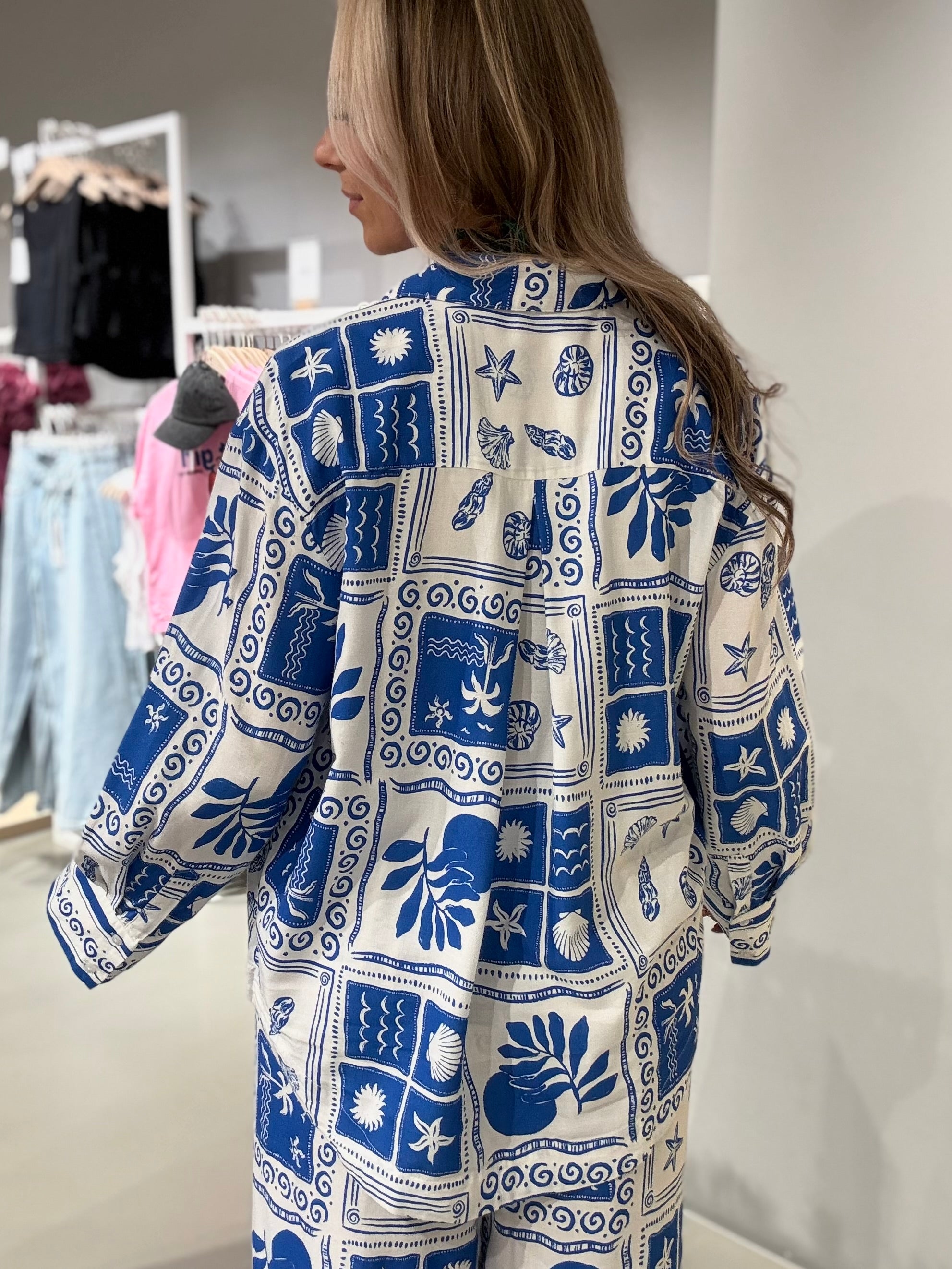 VIJOSIA Shirt - Victoria Blue