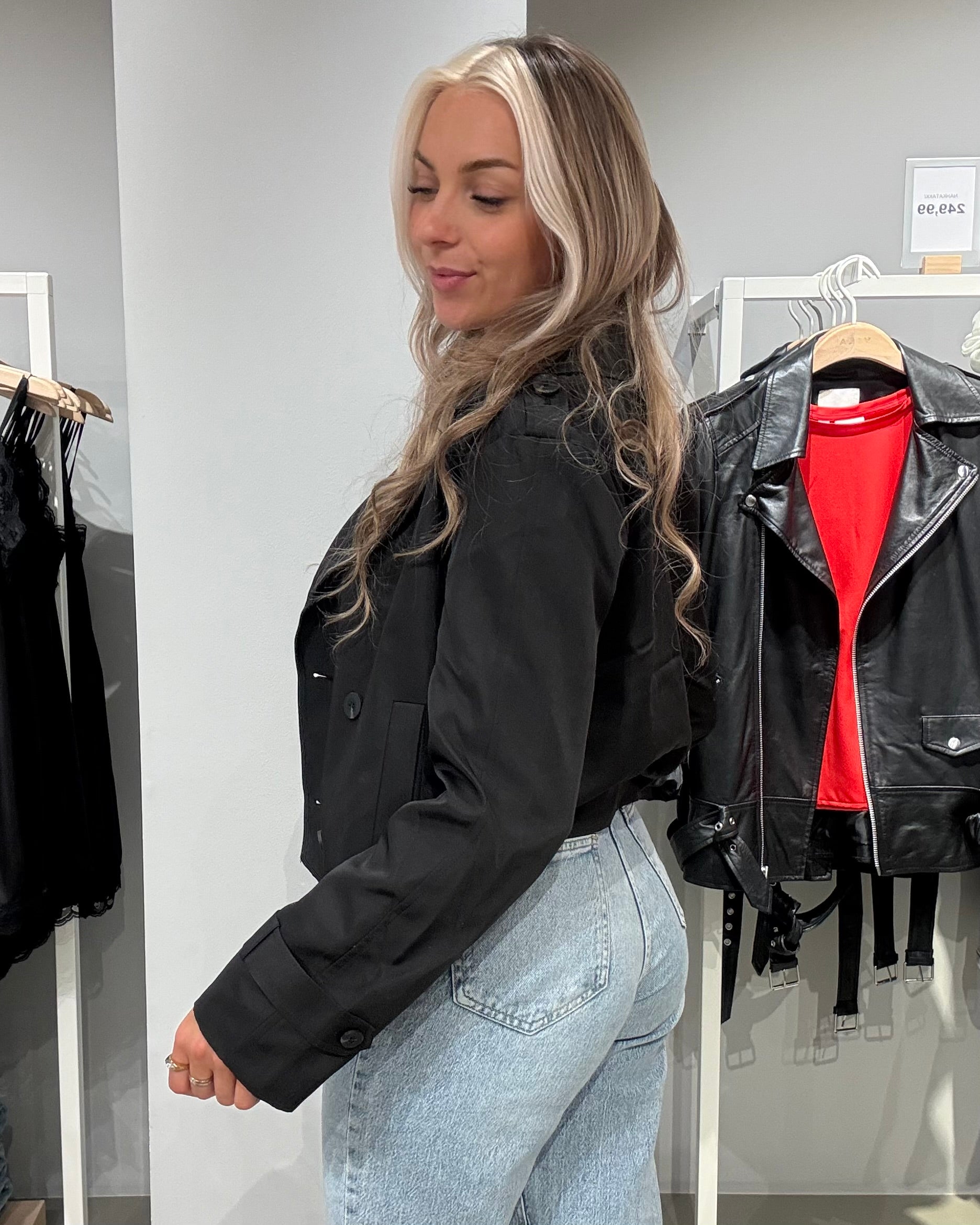 VIADDISON Coat - Black Beauty