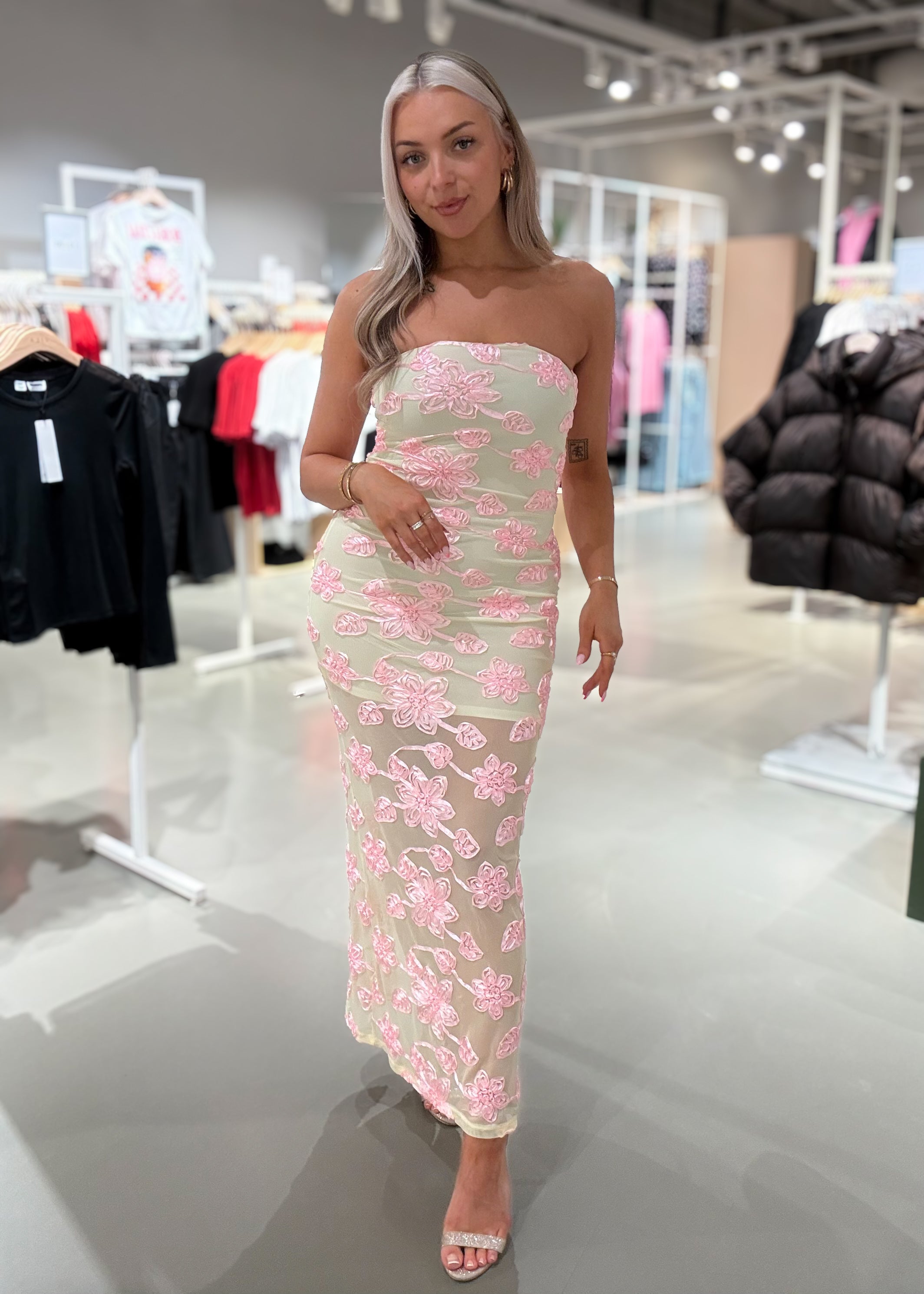 VISAIL Long Dress - Pastel Yellow