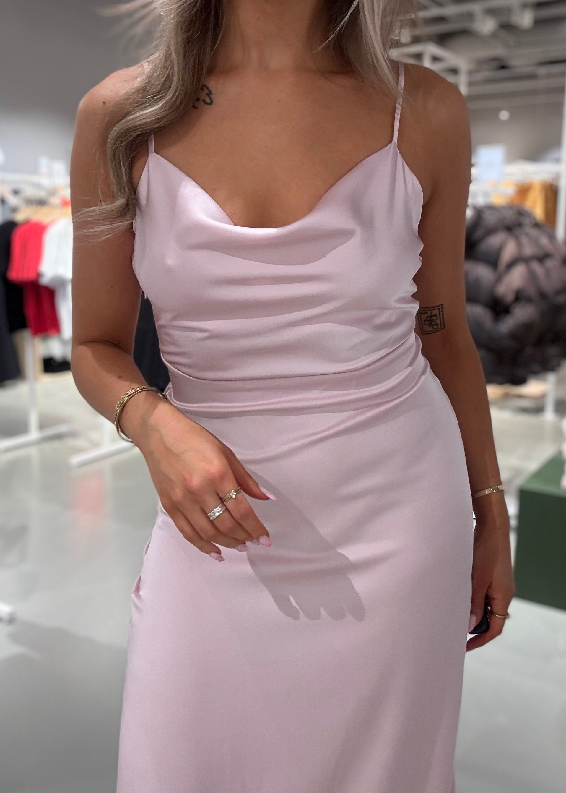 VIRAVENNA Long Dress - Cherry Blossom