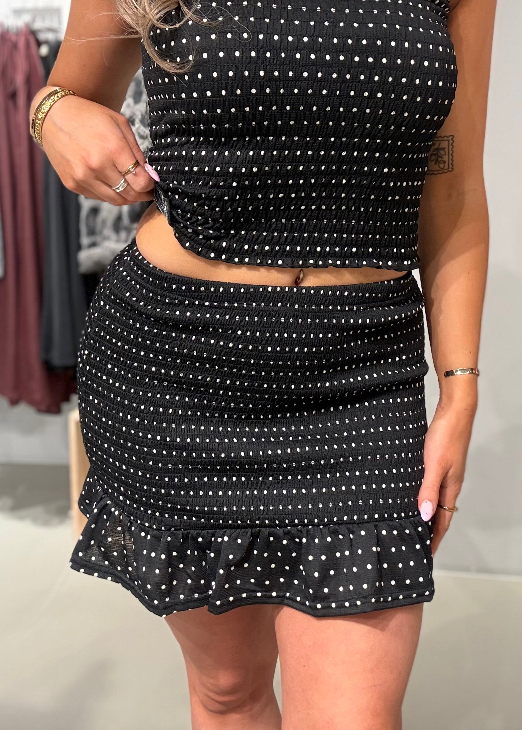 NMBEA Short Skirt - Black