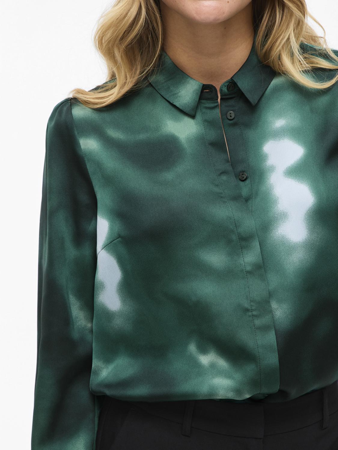 model_shot-detail