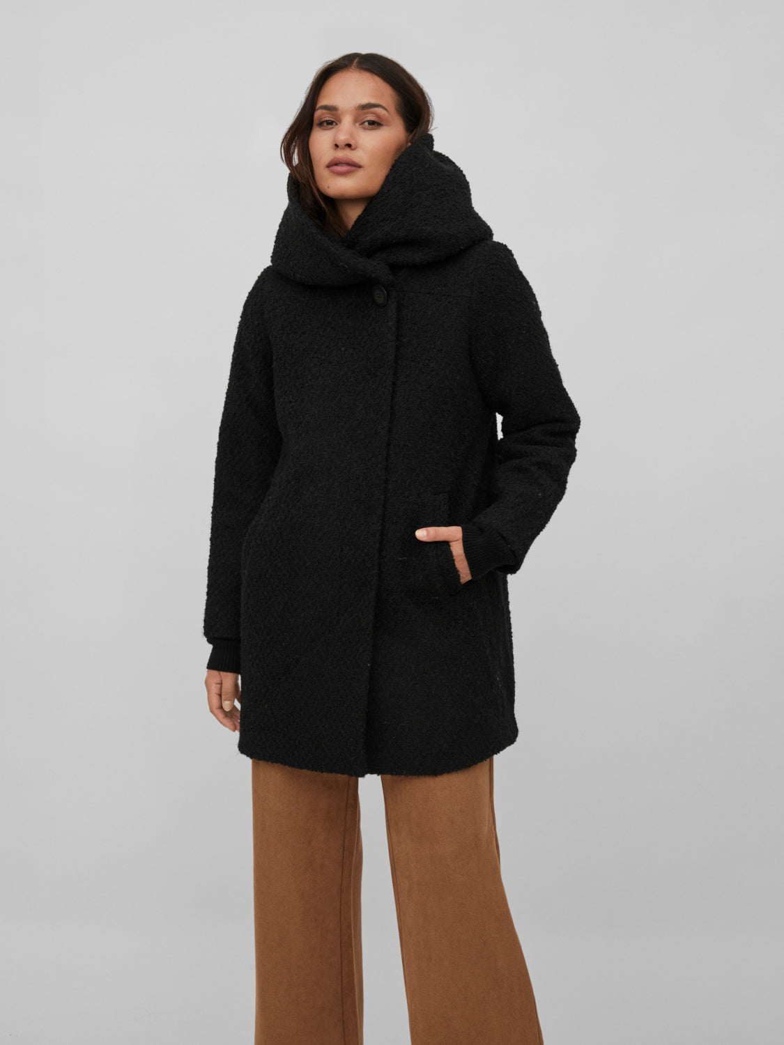VICANA Jacket - Black