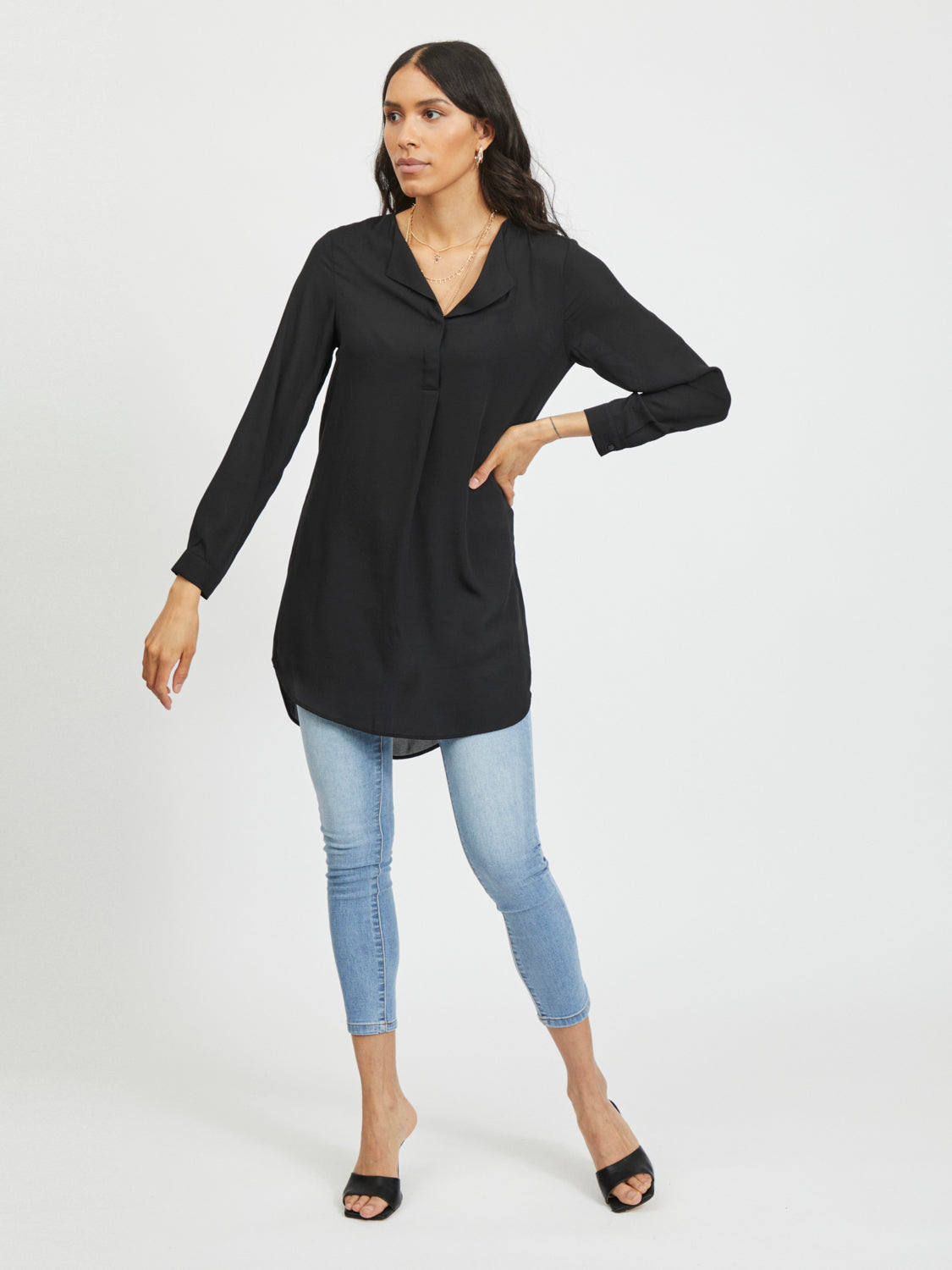 VILUCY Shirts - Black